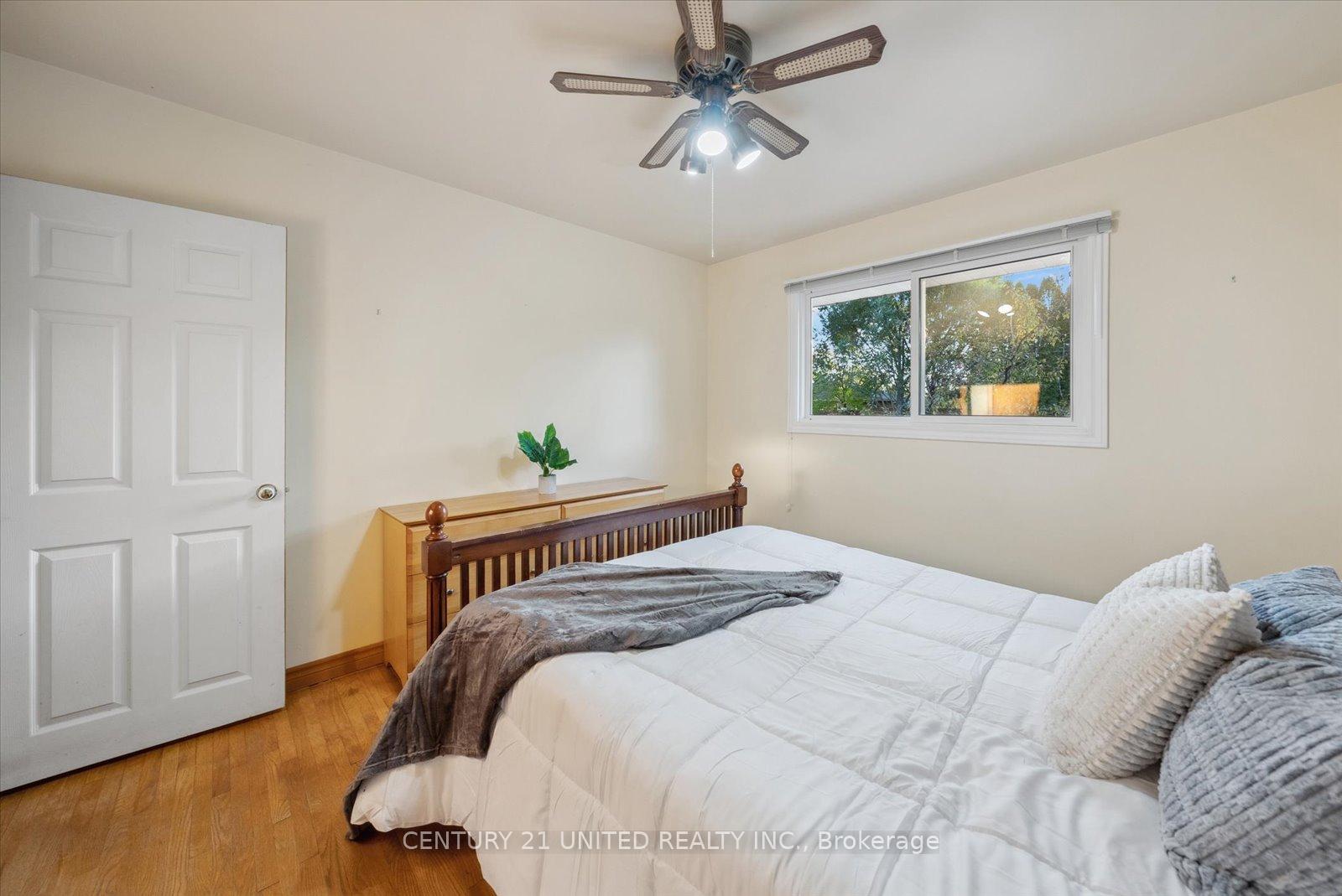 Photo 22 of 820 Clinton Avenue, Douro-Dummer — HOMEH