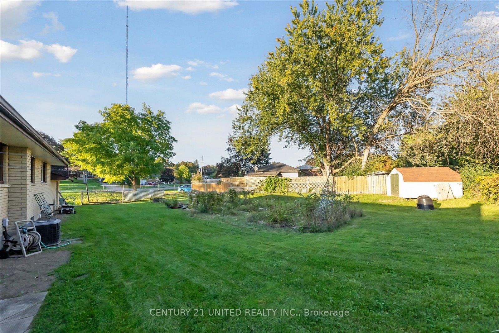 Photo 35 of 820 Clinton Avenue, Douro-Dummer — HOMEH