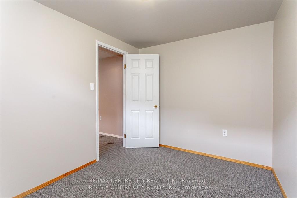 Photo 44 of 5 Bennett Place, St. Thomas — HOMEH