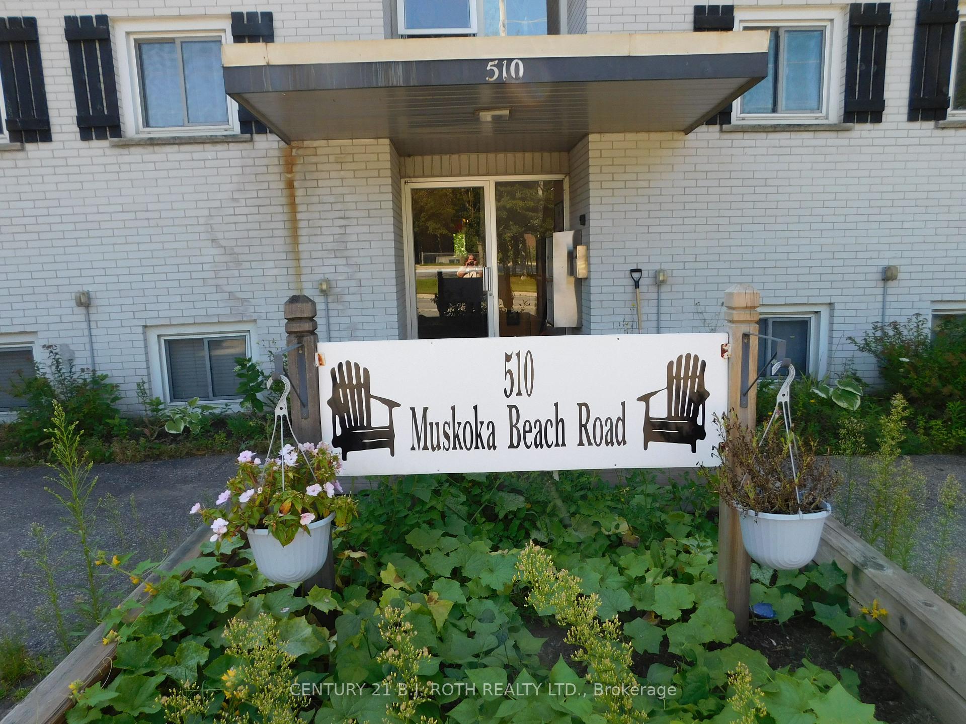 Front of Unit 3, 510 Muskoka Beach Road
