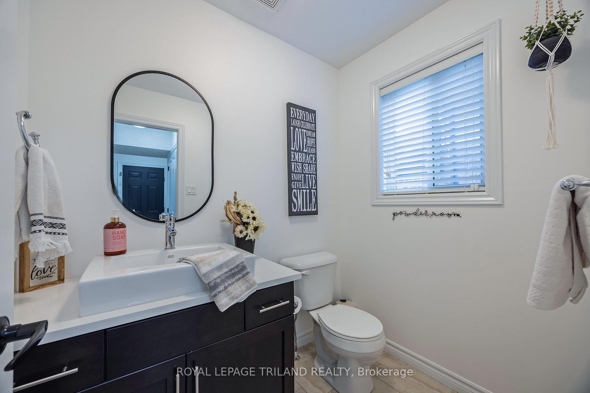 Photo 14 of 23 Westlake Drive, St. Thomas — HOMEH