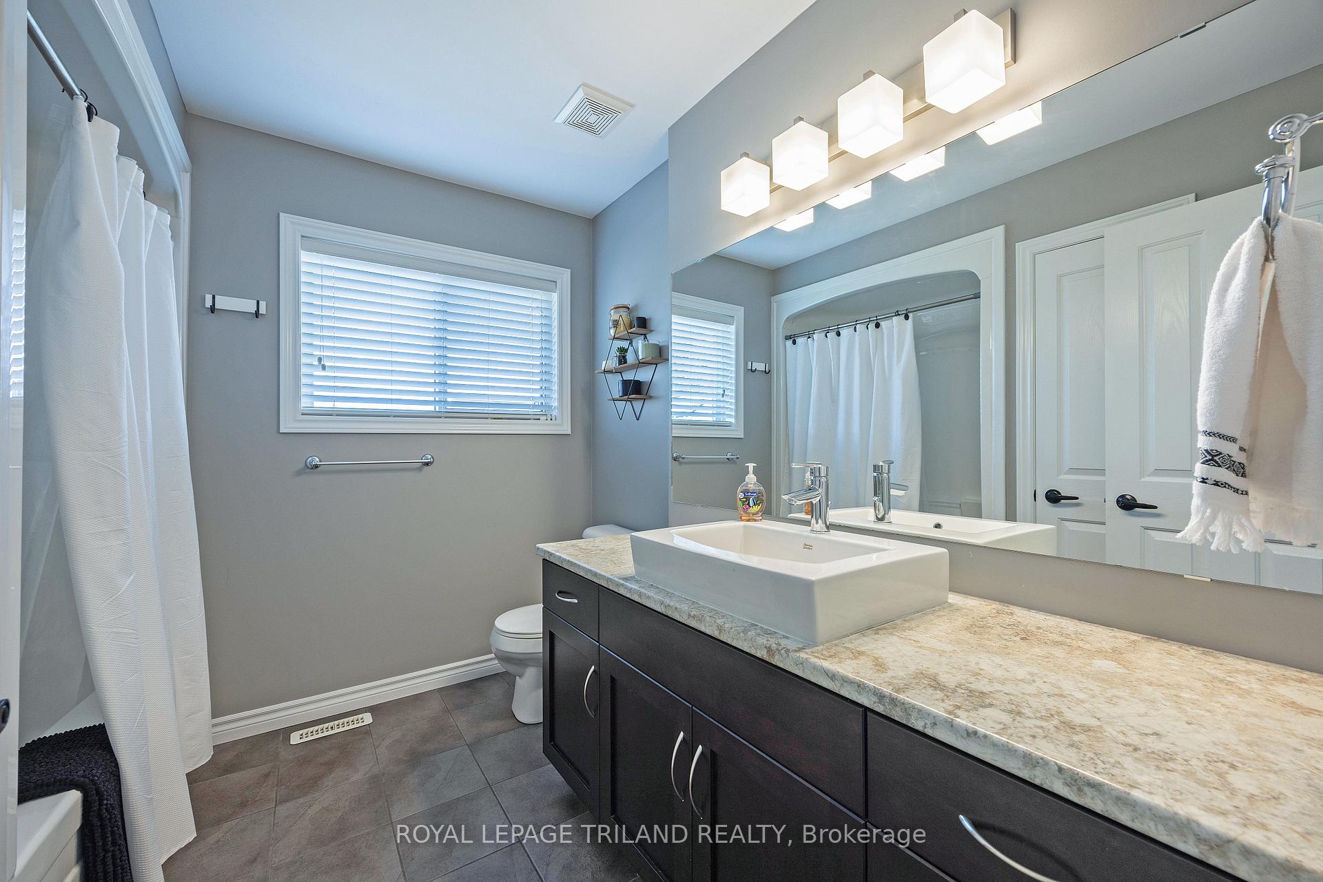 Photo 25 of 23 Westlake Drive, St. Thomas — HOMEH