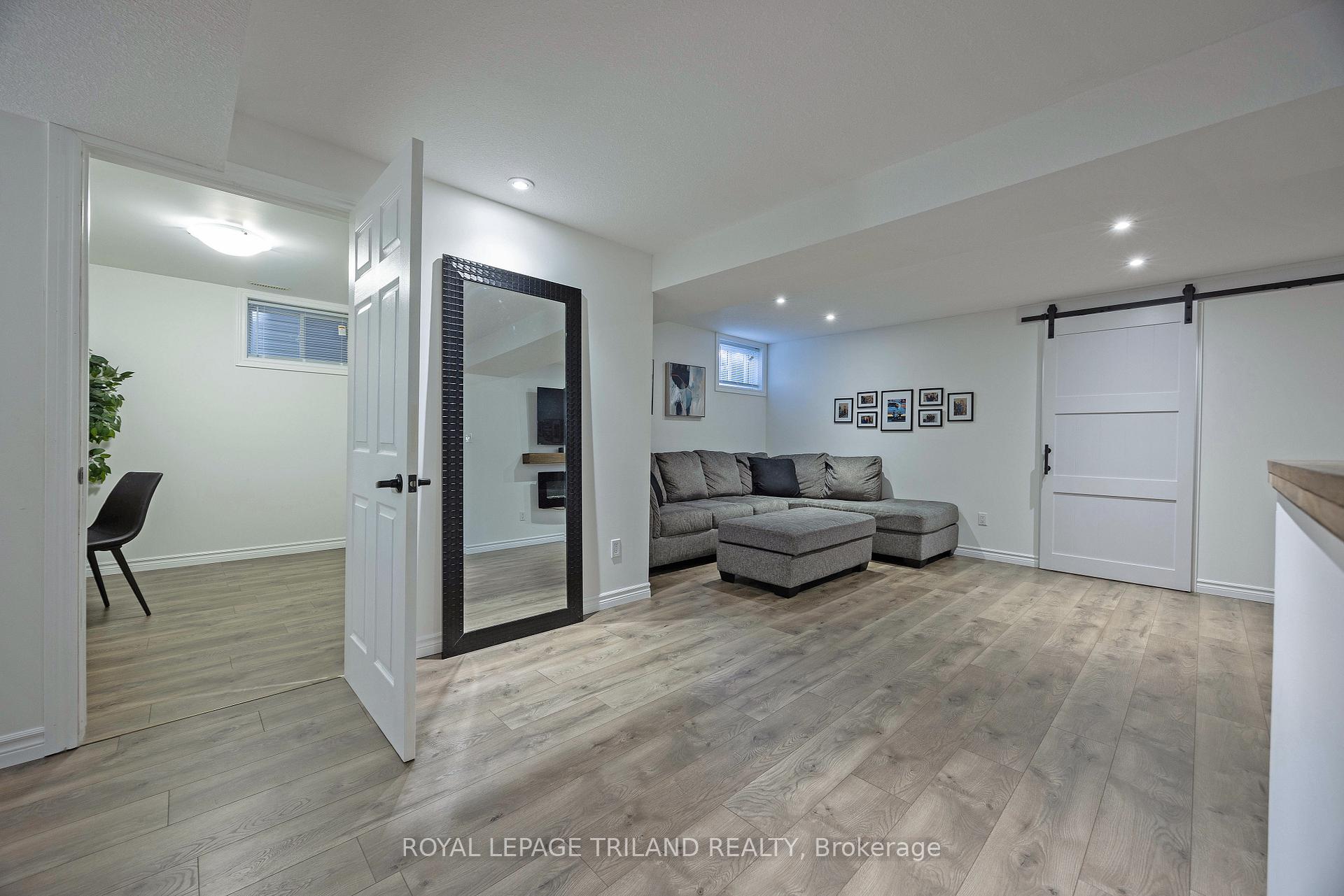 Photo 30 of 23 Westlake Drive, St. Thomas — HOMEH
