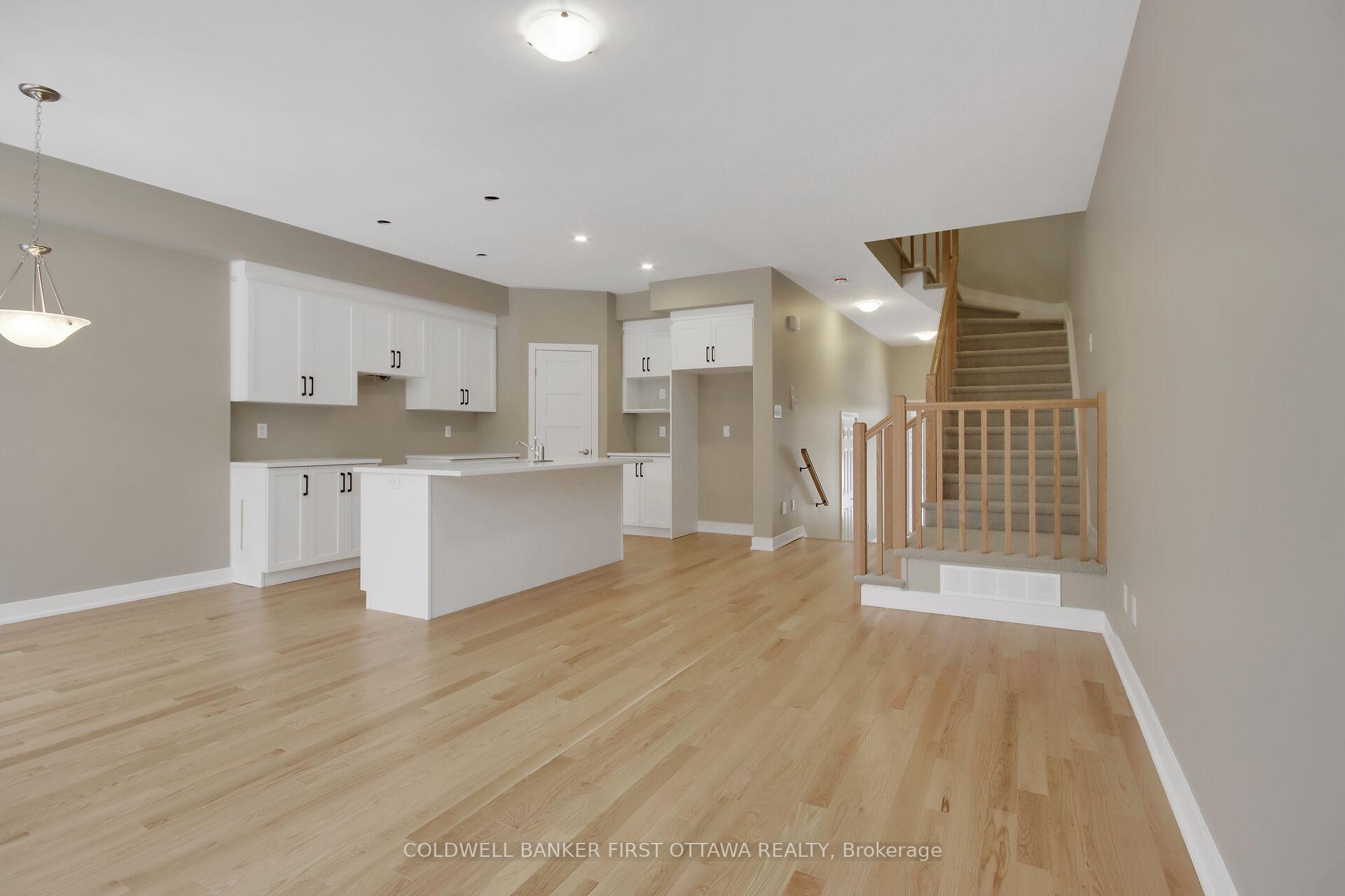 Photo 7 of 442 Thomas Street, Carleton Place — HOMEH