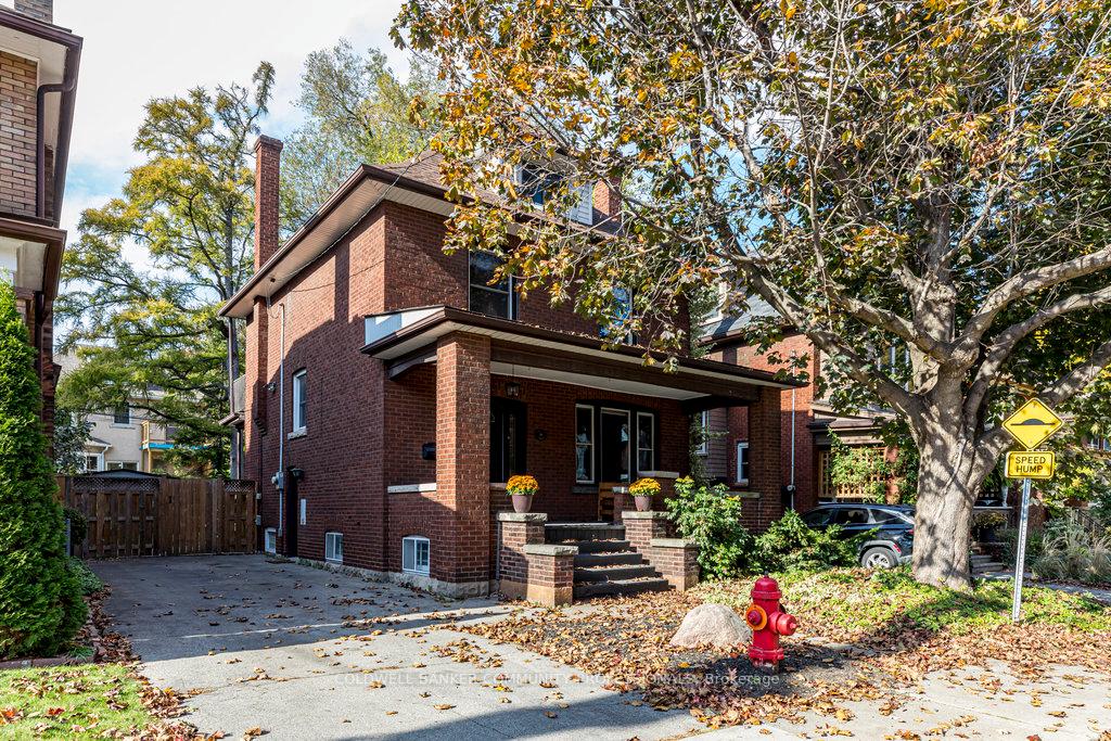 Photo 1 of 38 Fairleigh Avenue S, Hamilton, Gibson — HOMEH