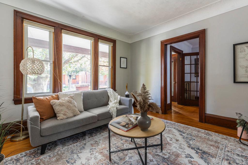 Photo 6 of 38 Fairleigh Avenue S, Hamilton, Gibson — HOMEH
