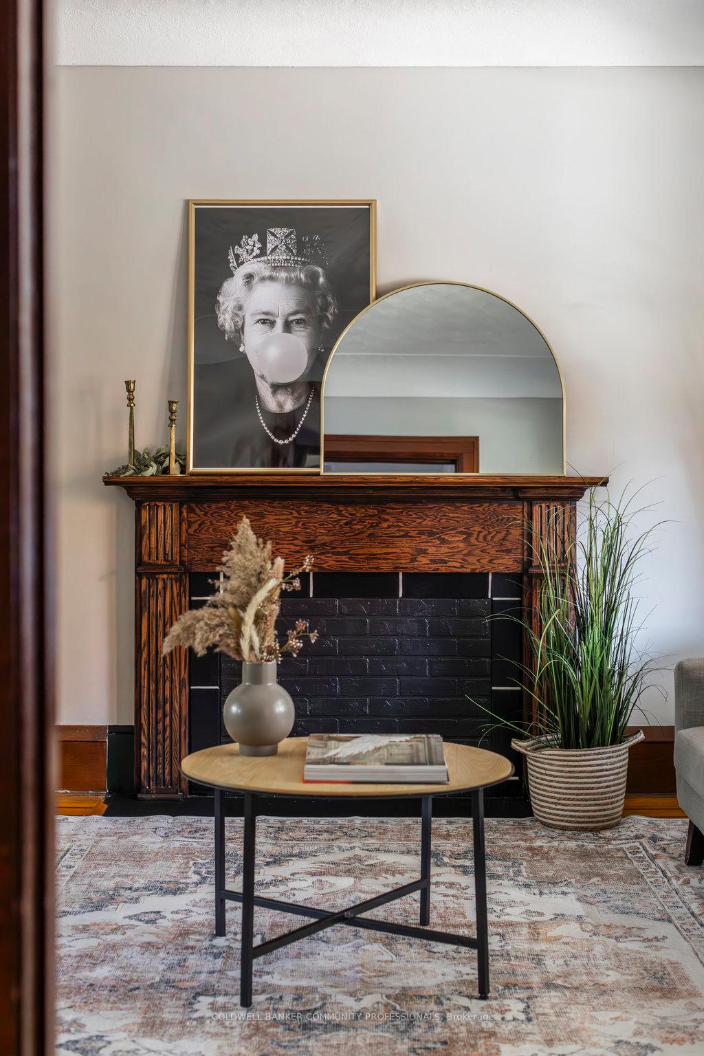 Photo 7 of 38 Fairleigh Avenue S, Hamilton, Gibson — HOMEH