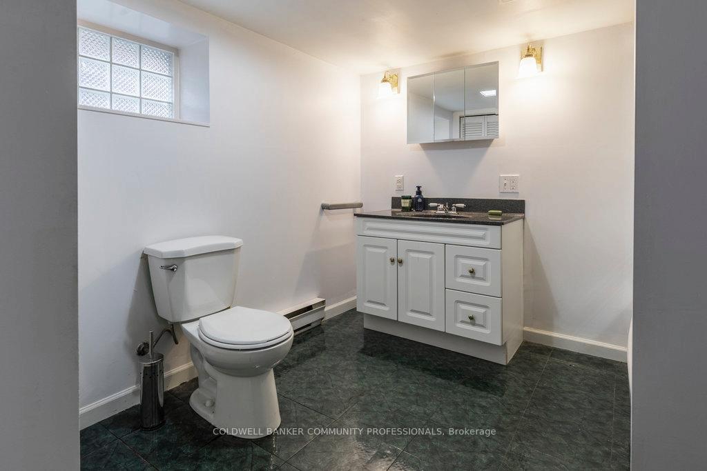 Photo 34 of 38 Fairleigh Avenue S, Hamilton, Gibson — HOMEH