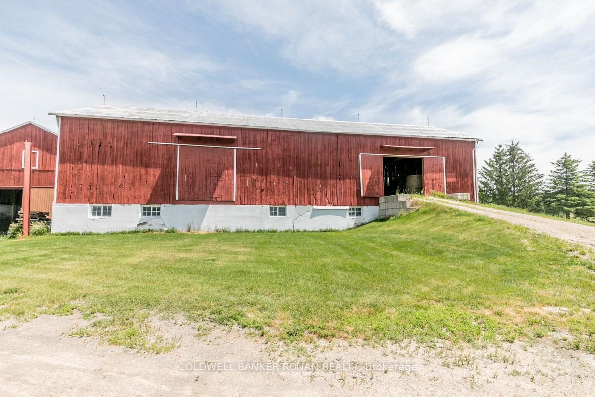 Photo 34 of 5856 Highway 89, Essa, Rural Essa — HOMEH