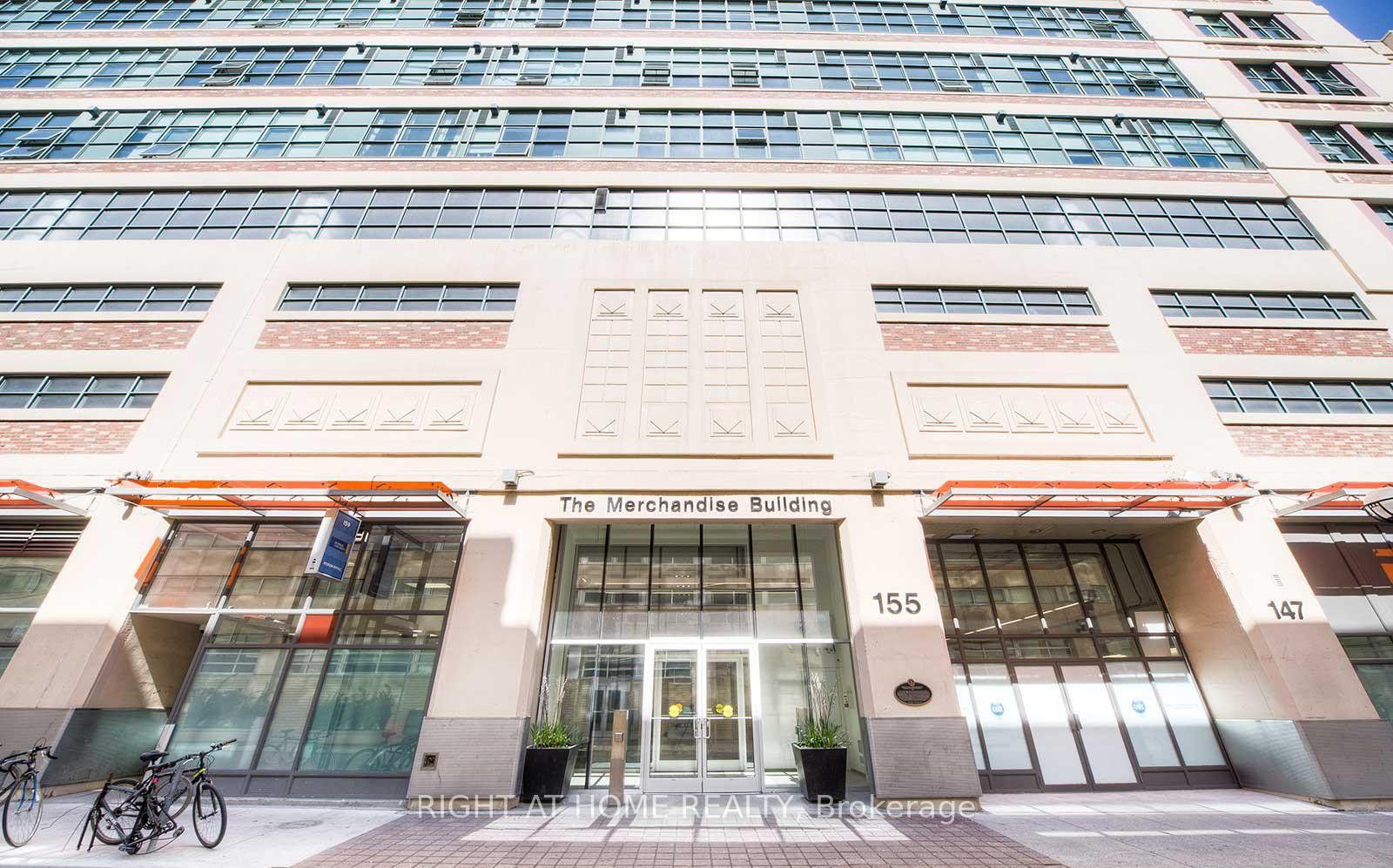 Front of Unit 505, 155 Dalhousie Street