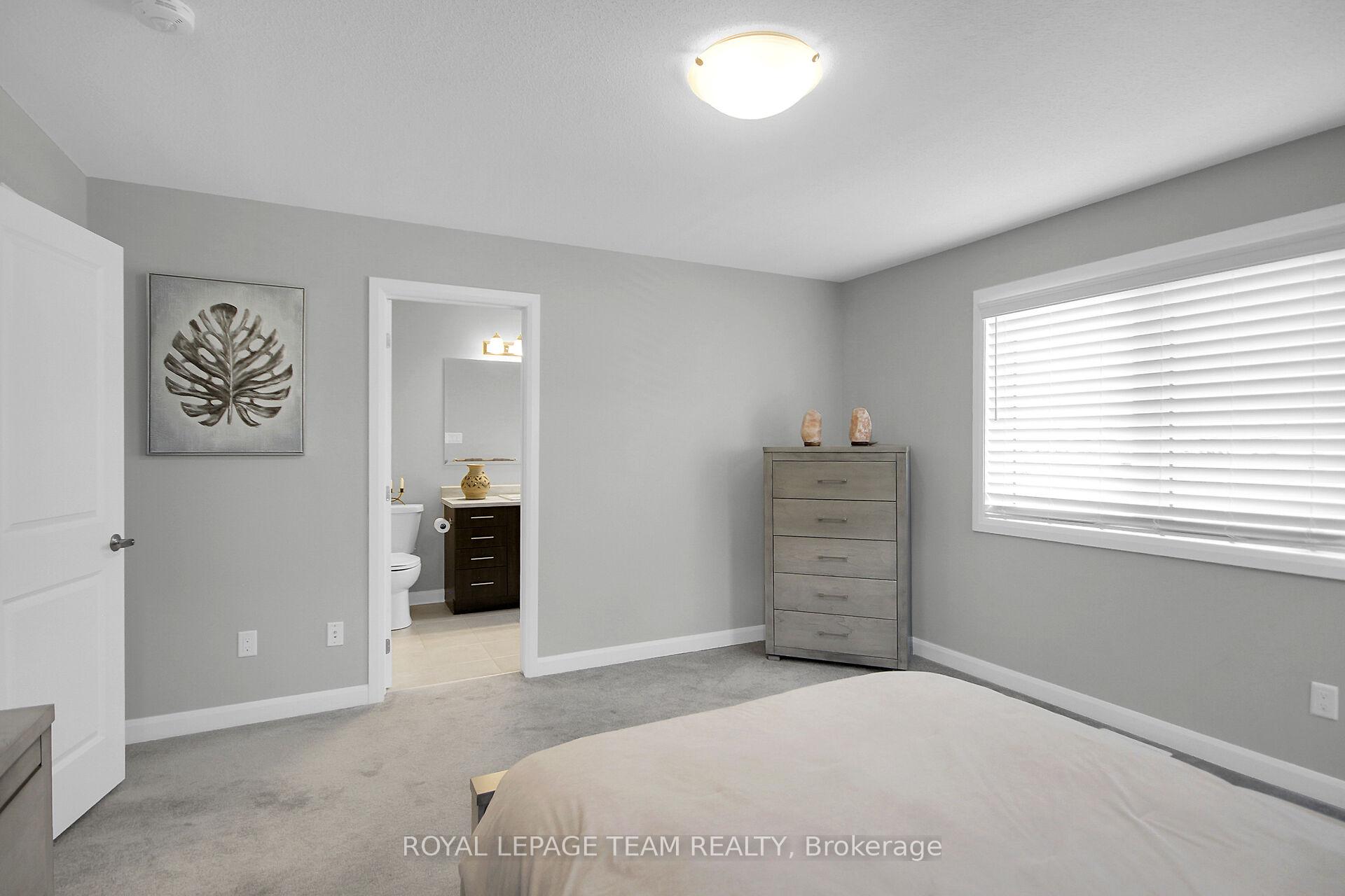 Photo 27 of 207 Bending Way, Ottawa, Barrhaven - Hearts Desire — HOMEH