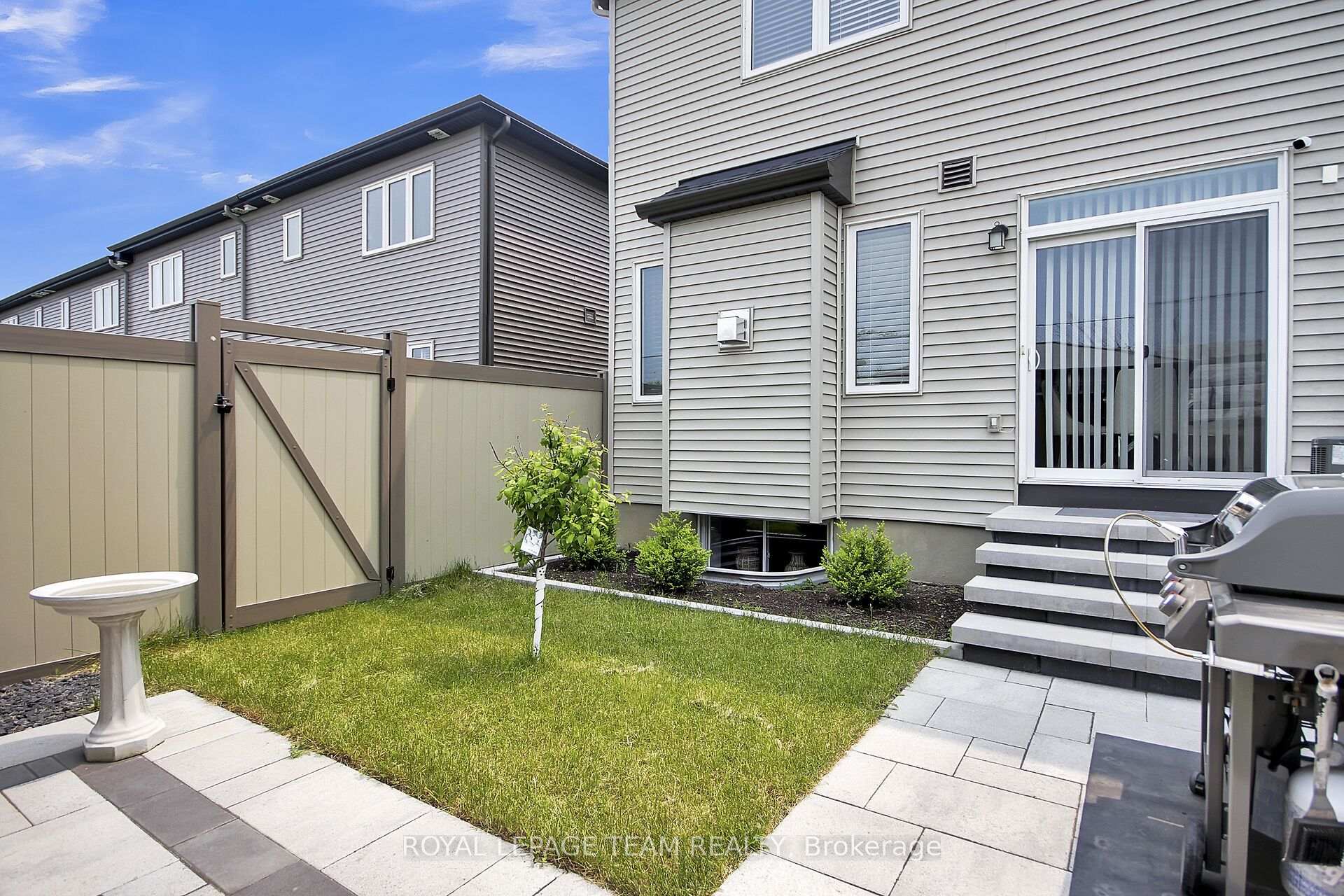 Photo 45 of 207 Bending Way, Ottawa, Barrhaven - Hearts Desire — HOMEH