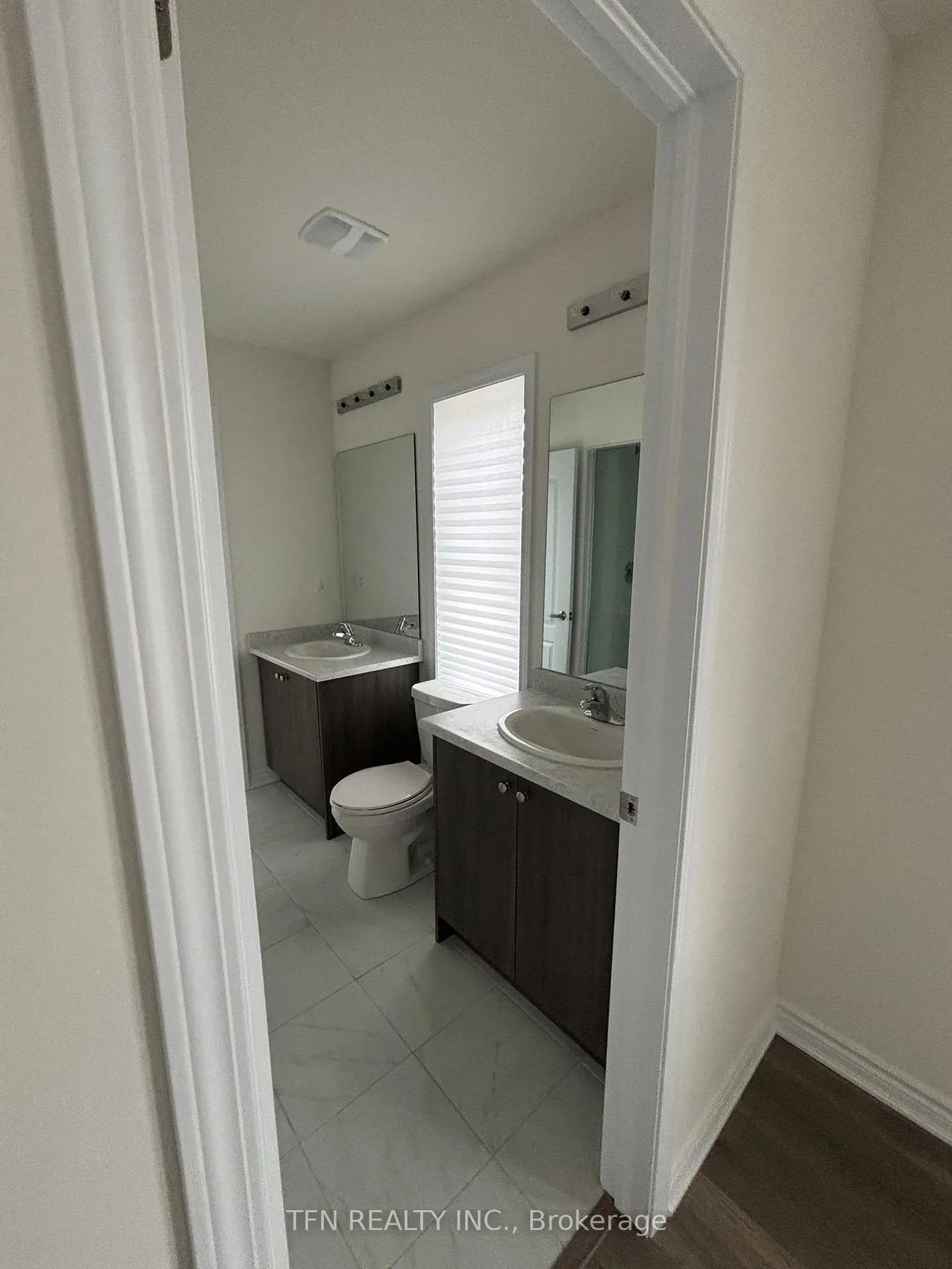 Photo 13 of 28 Abby Drive, Wasaga Beach — HOMEH
