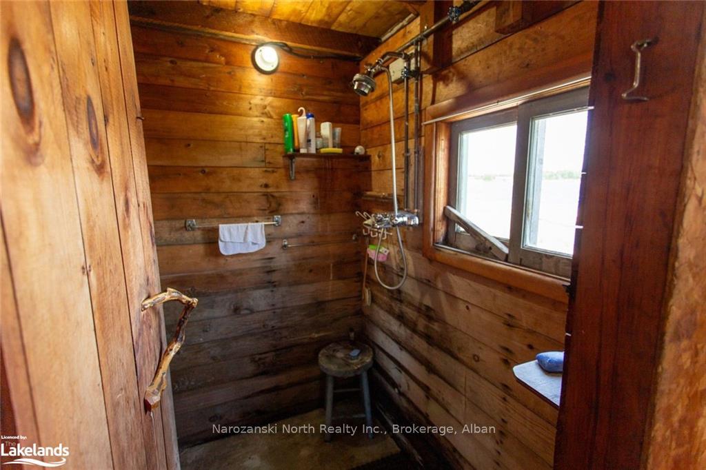 Photo 23 of 7908 Harbour, Killarney — HOMEH