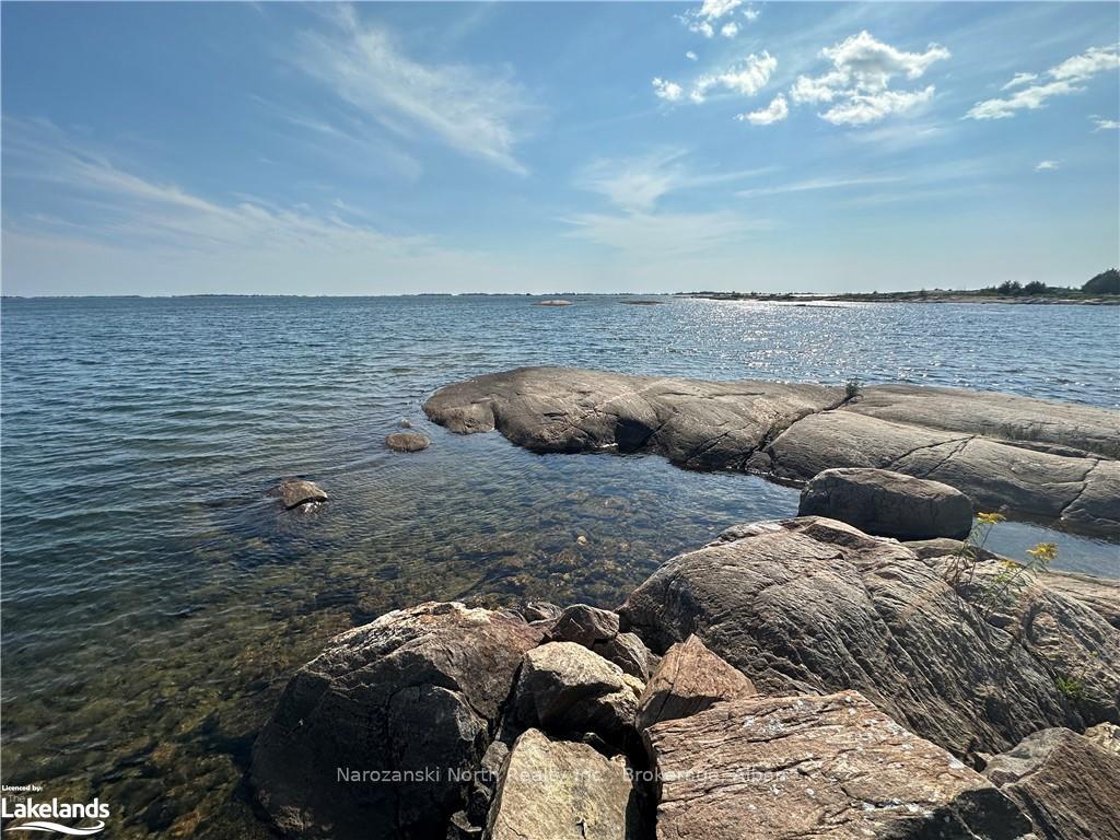 Photo 34 of 7908 Harbour, Killarney — HOMEH