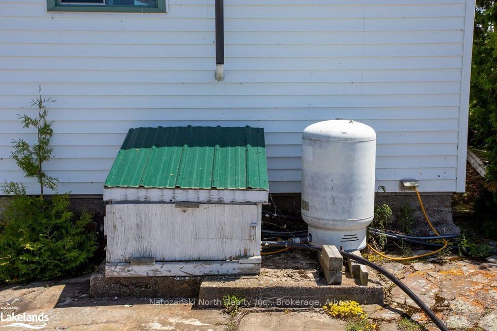 Photo 37 of 7908 Harbour, Killarney — HOMEH