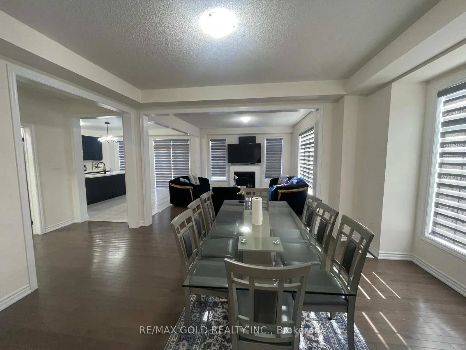 Photo 14 of 537 Veterans Drive, Brampton, Northwest Brampton — HOMEH