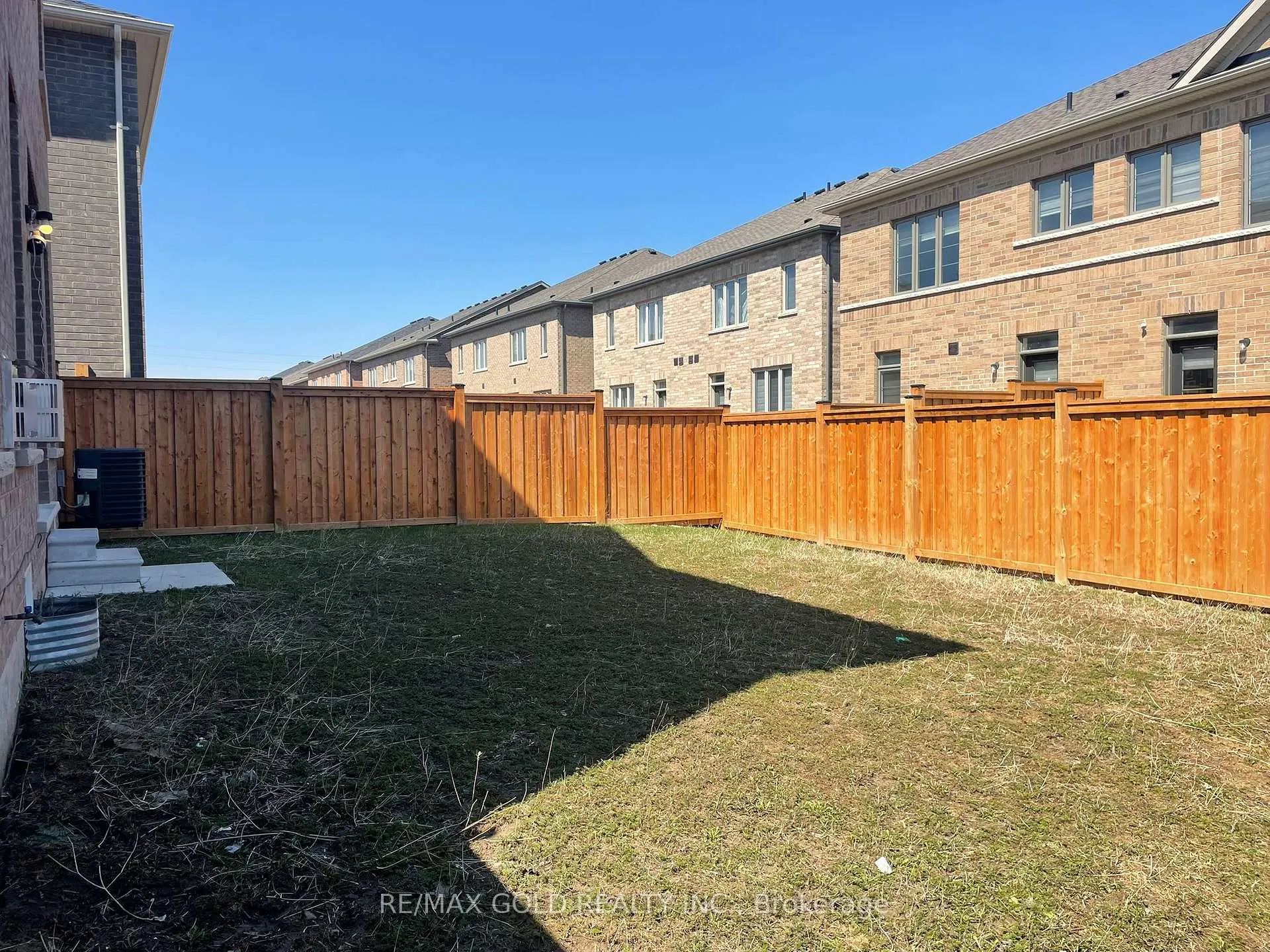 Photo 47 of 537 Veterans Drive, Brampton, Northwest Brampton — HOMEH