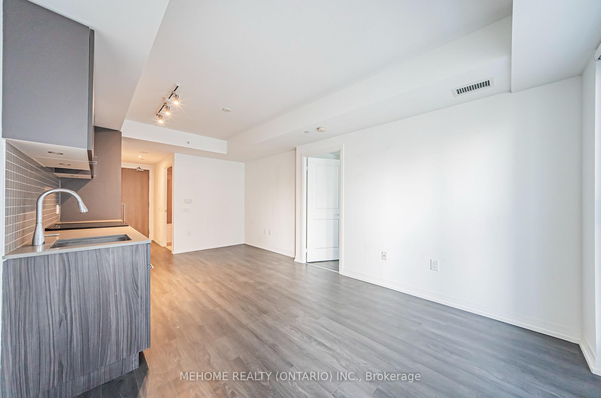 Photo 6 of Unit 3304, 251 Jarvis Street S, Toronto, Church-Yonge Corridor — HOMEH
