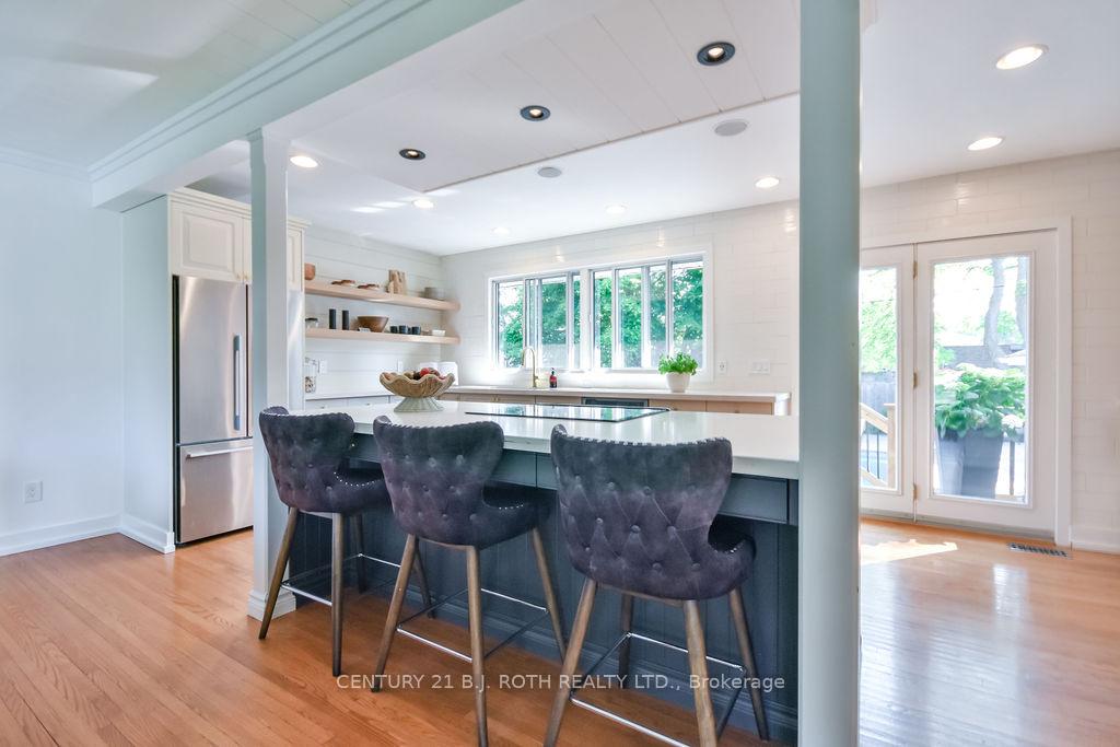 Photo 9 of 58 Marion Crescent, Barrie, Wellington — HOMEH