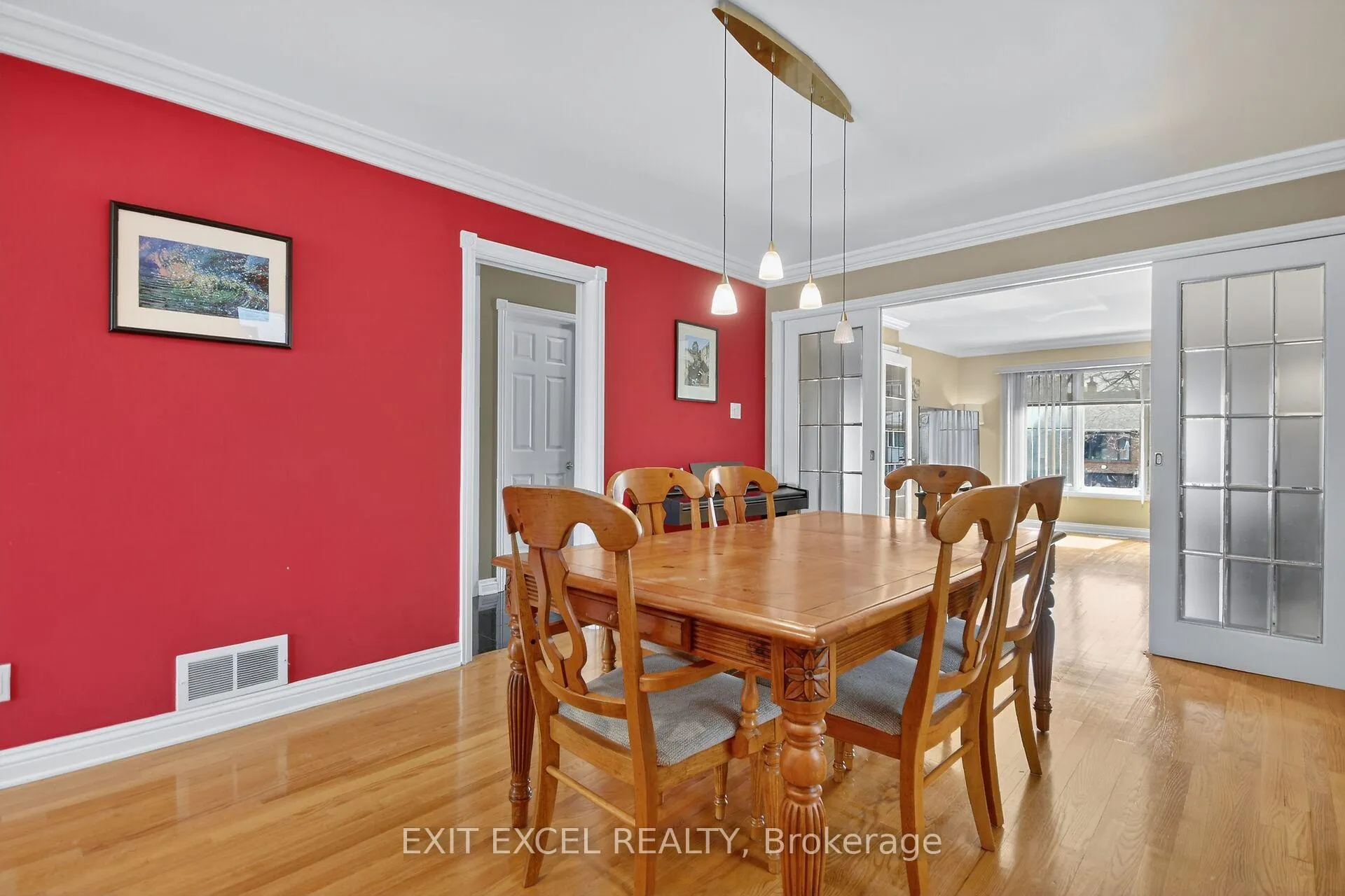 Photo 8 of 1093-B Normandy Cr. Normandy Crescent, Ottawa, Carleton Heights — HOMEH