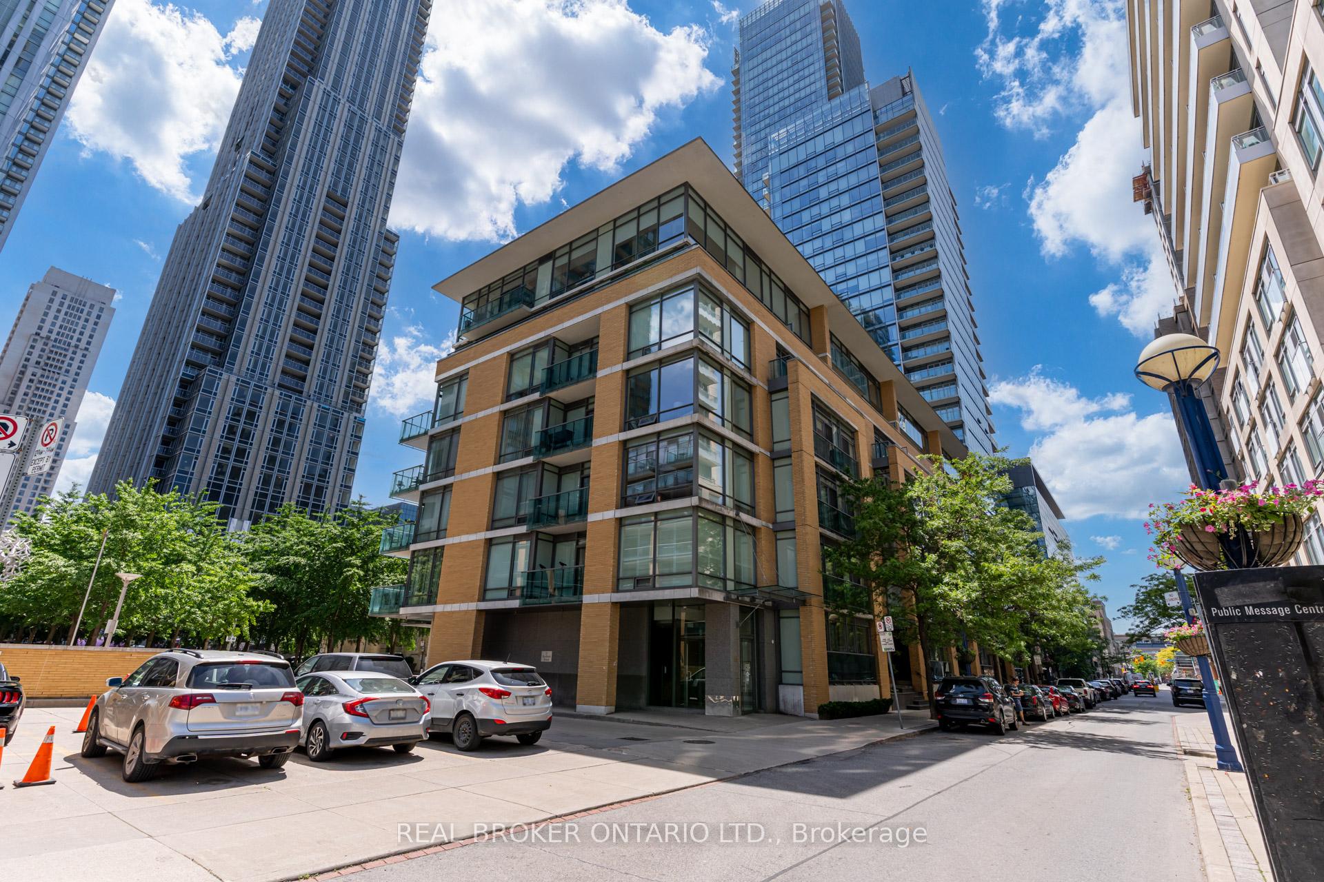 Front of Unit 104, 21 Scollard Street