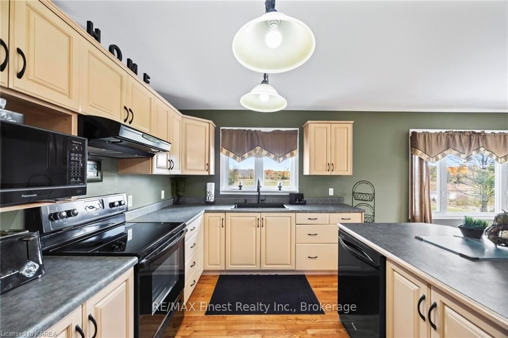 Photo 22 of 2275 County 6 Road, Douro-Dummer — HOMEH