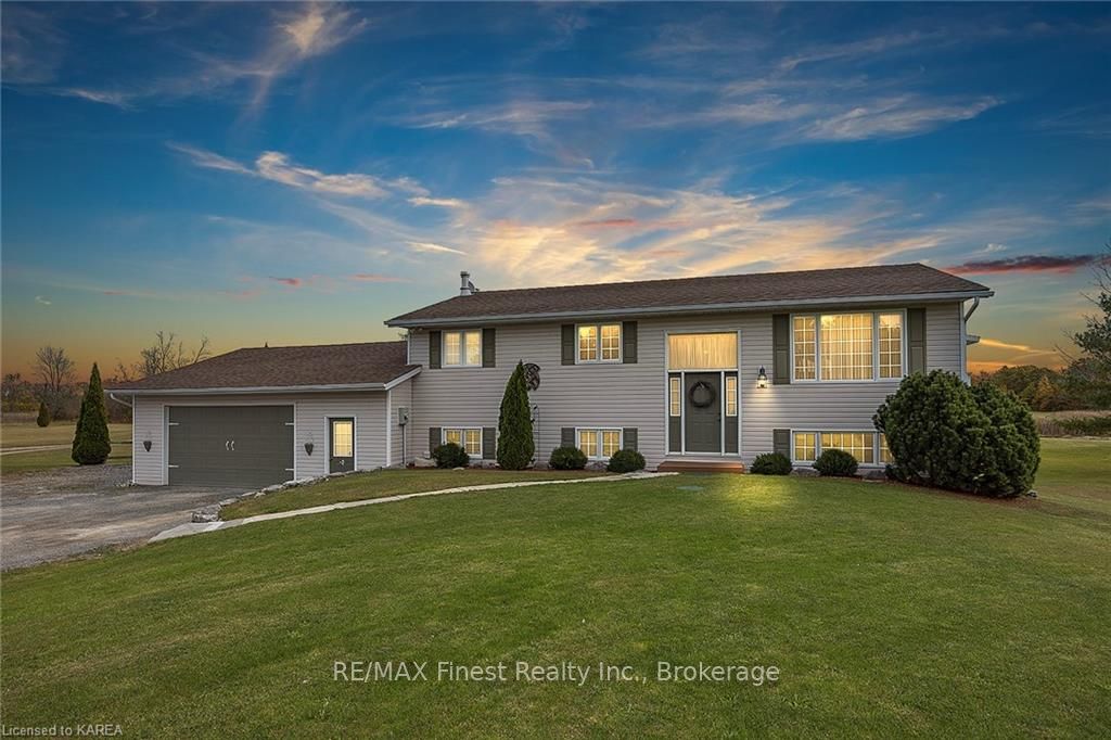Photo 1 of 2275 County 6 Road, Douro-Dummer — HOMEH