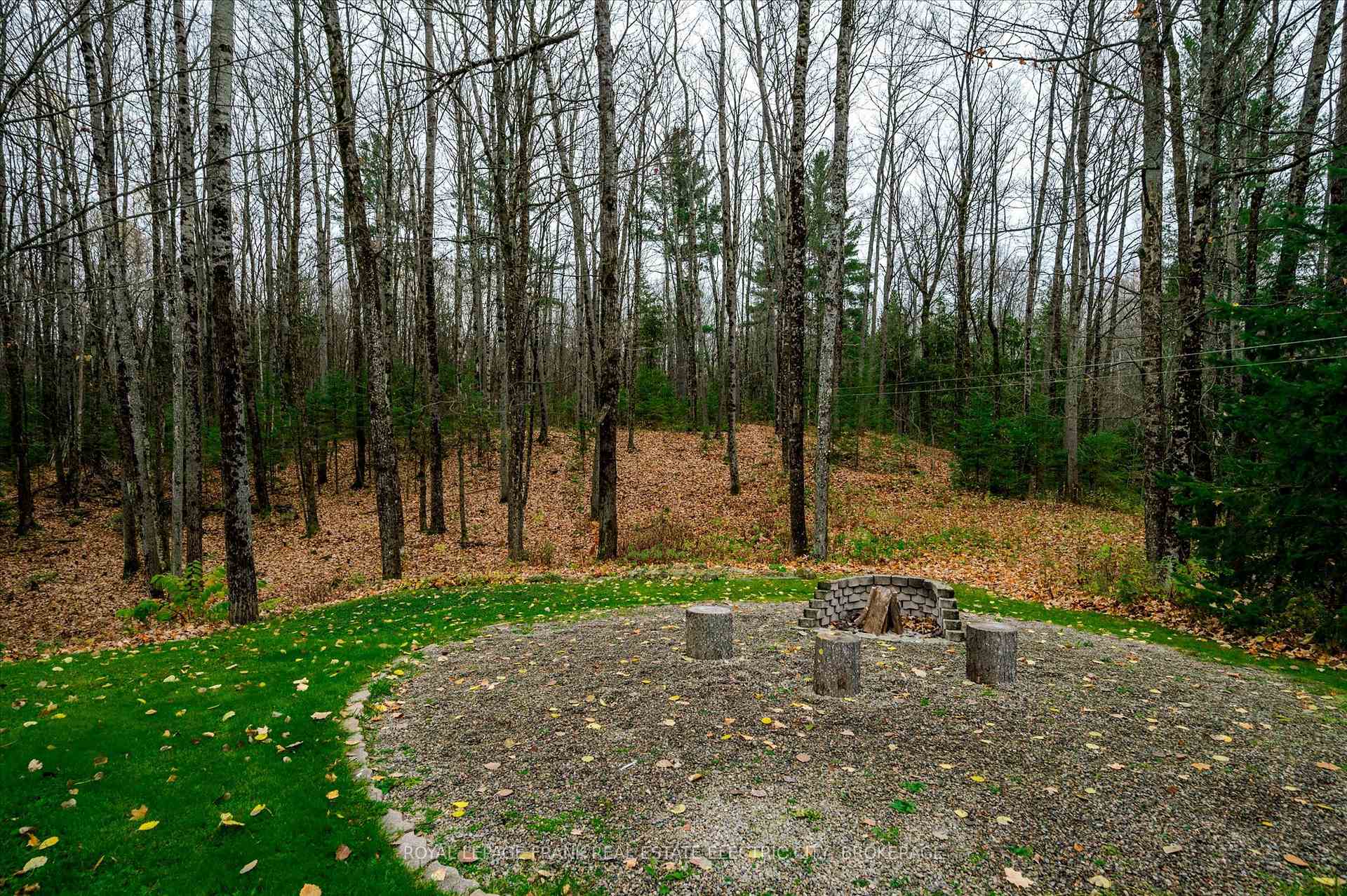 Photo 18 of 813 Centre Dummer Road, Douro-Dummer — HOMEH