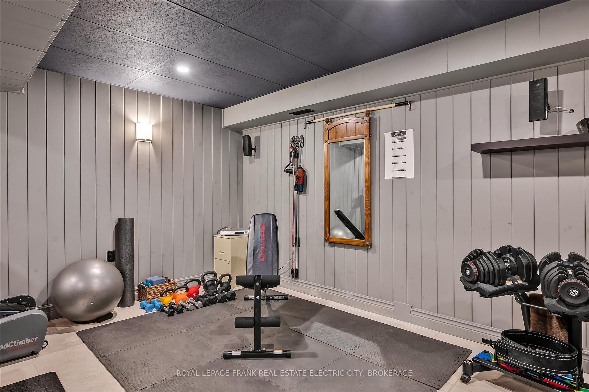 Photo 35 of 813 Centre Dummer Road, Douro-Dummer — HOMEH