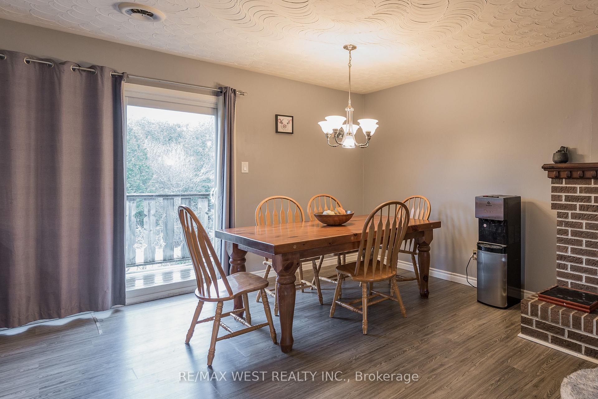 Photo 4 of 18525 Ridge Road, Brock, Rural Brock — HOMEH