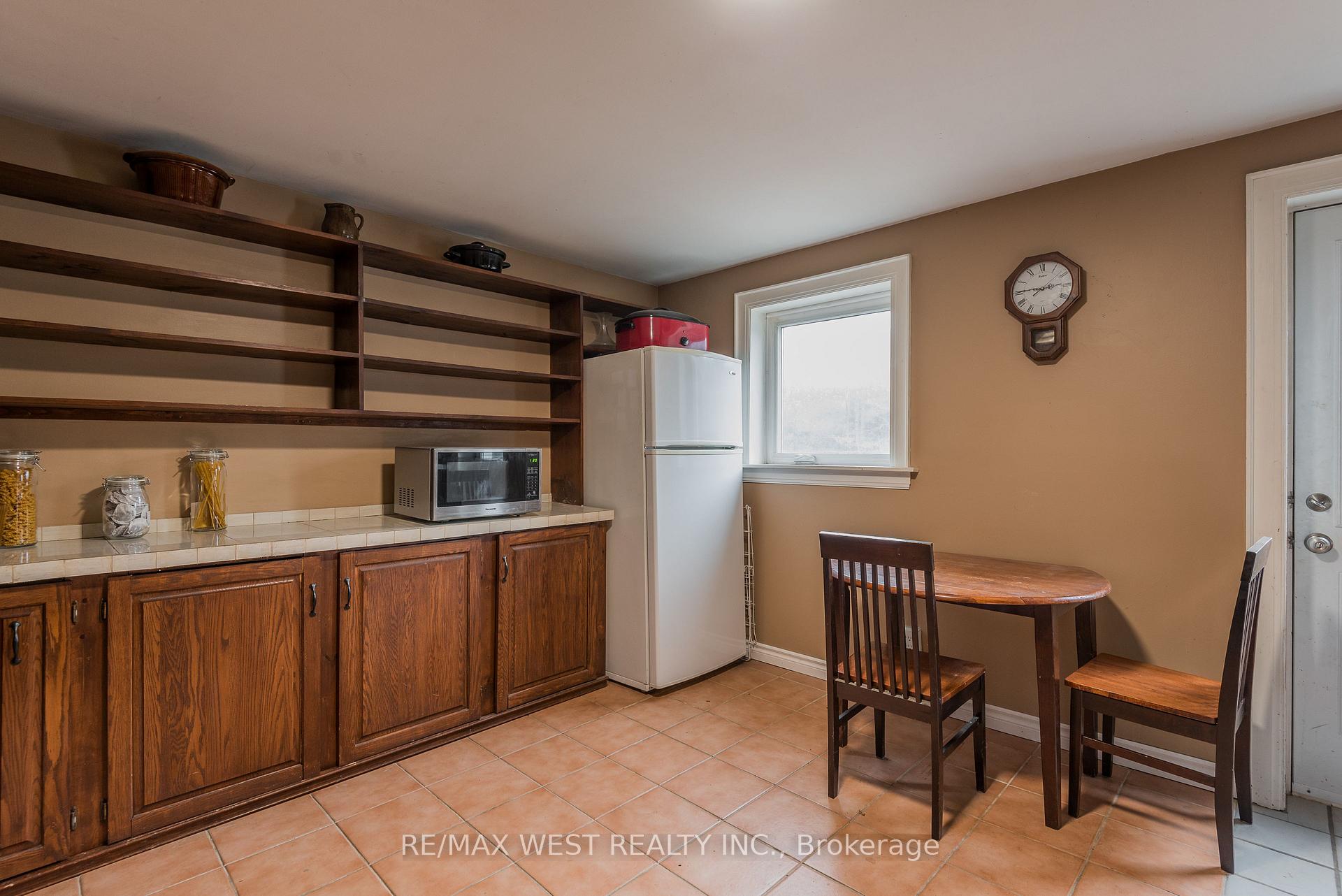 Photo 6 of 18525 Ridge Road, Brock, Rural Brock — HOMEH