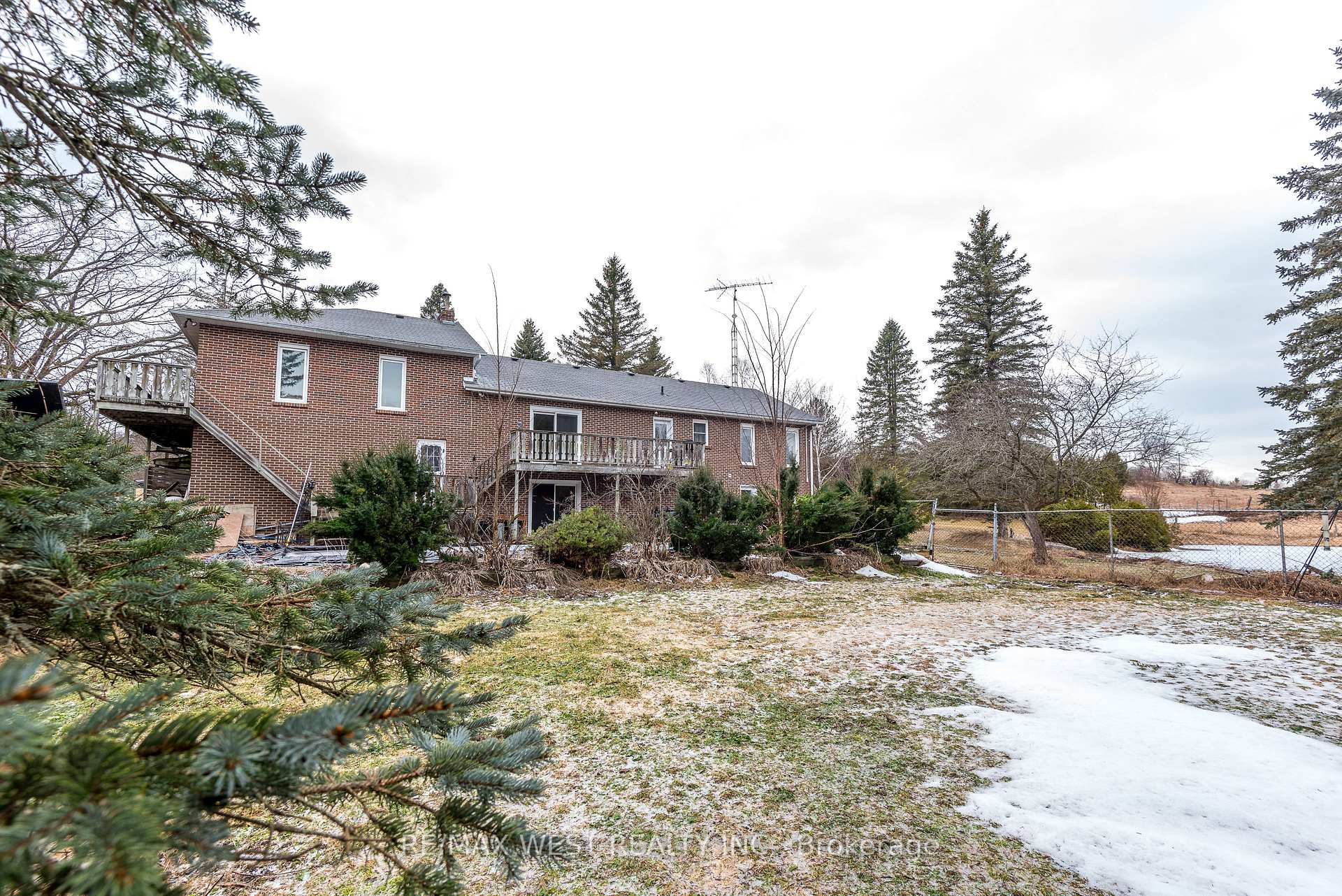 Photo 9 of 18525 Ridge Road, Brock, Rural Brock — HOMEH