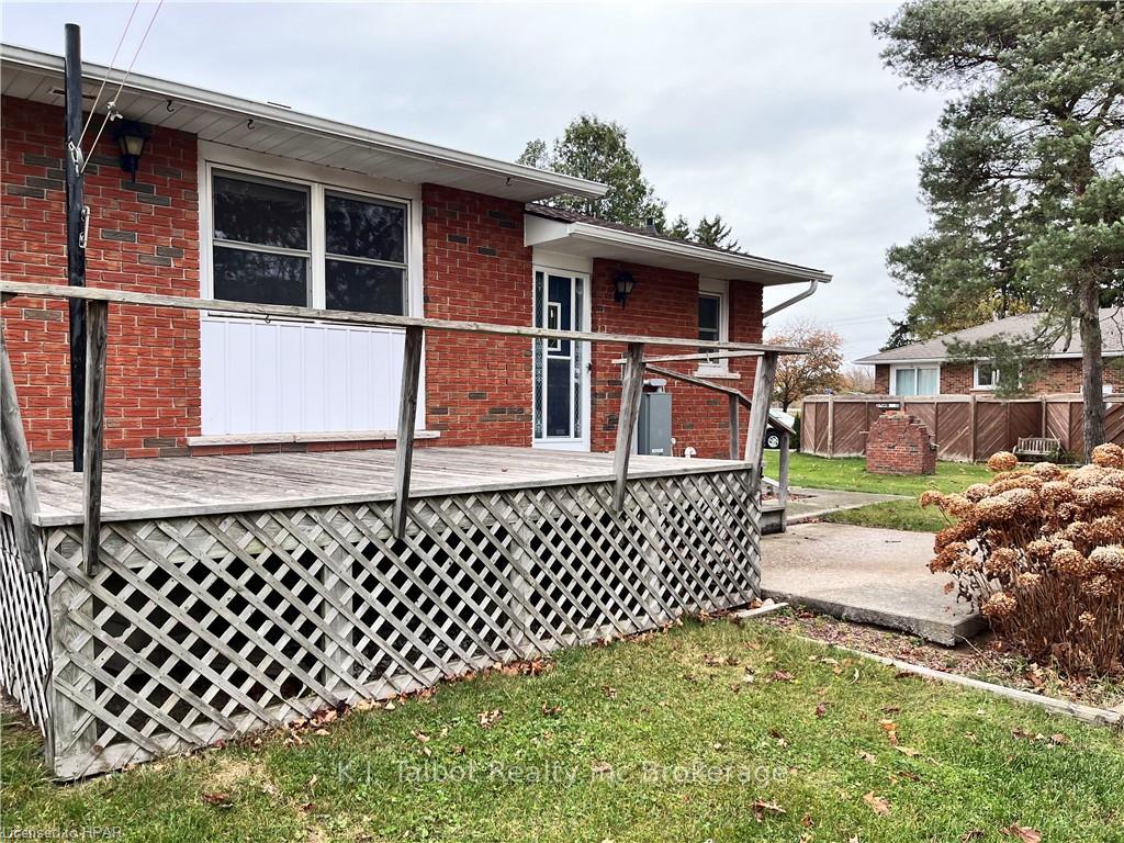 Photo 5 of 8 Stanley Street, Central Huron, Goderich Twp — HOMEH