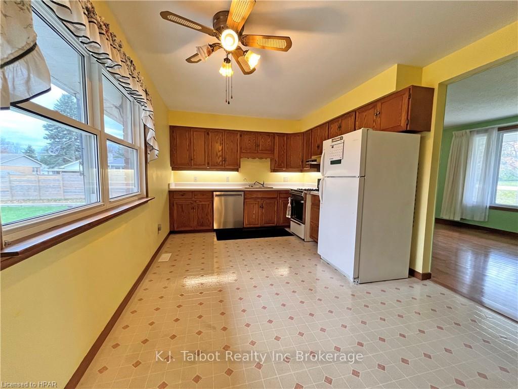 Photo 18 of 8 Stanley Street, Central Huron, Goderich Twp — HOMEH