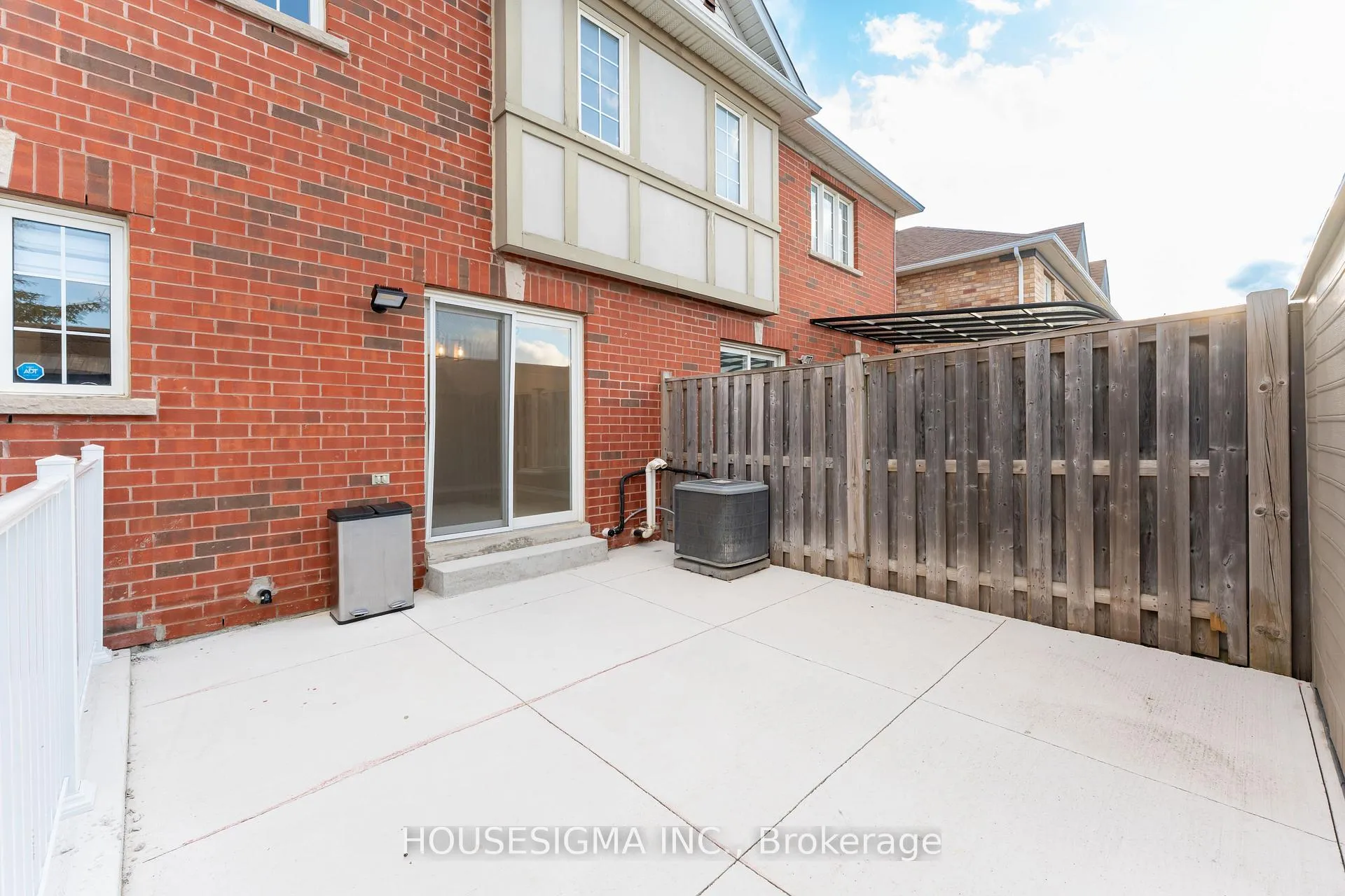Photo 29 of 6 Flower Trail, Brampton, Bram East — HOMEH