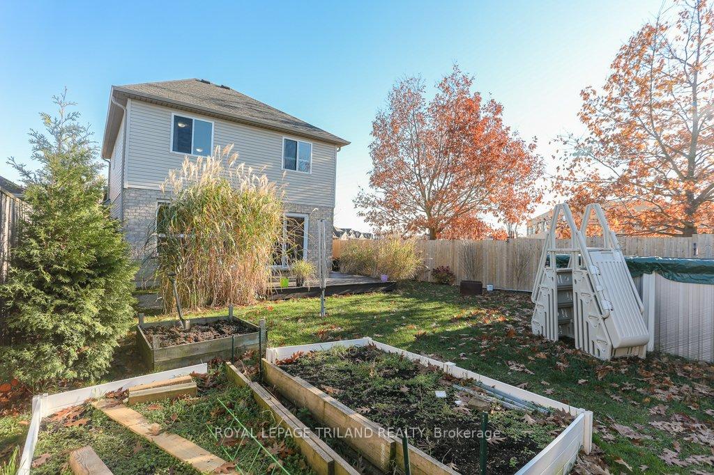 Photo 27 of 68 Peach Tree Boulevard, St. Thomas — HOMEH