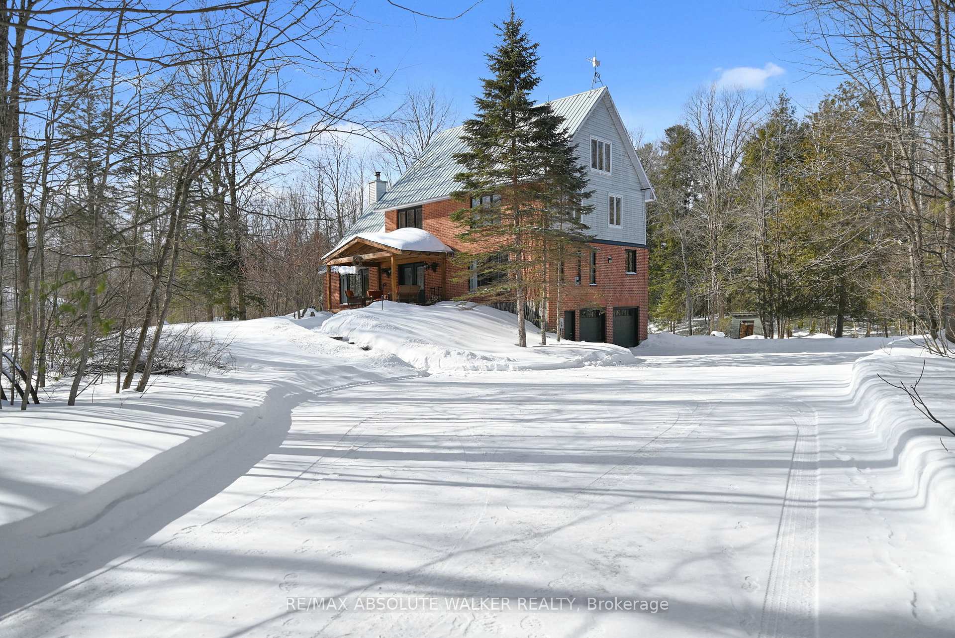 Photo 1 of 104 Hardwood Drive, Ottawa, Fitzroy Ward (South East) — HOMEH