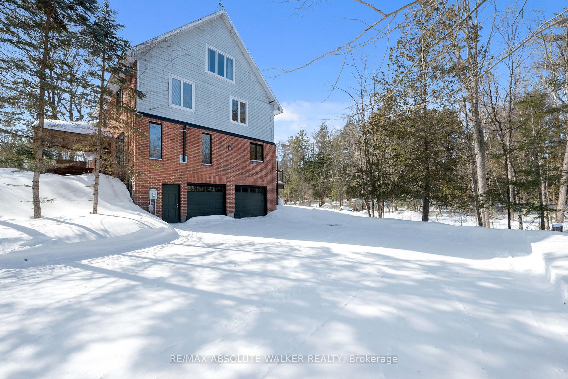 Photo 3 of 104 Hardwood Drive, Ottawa, Fitzroy Ward (South East) — HOMEH