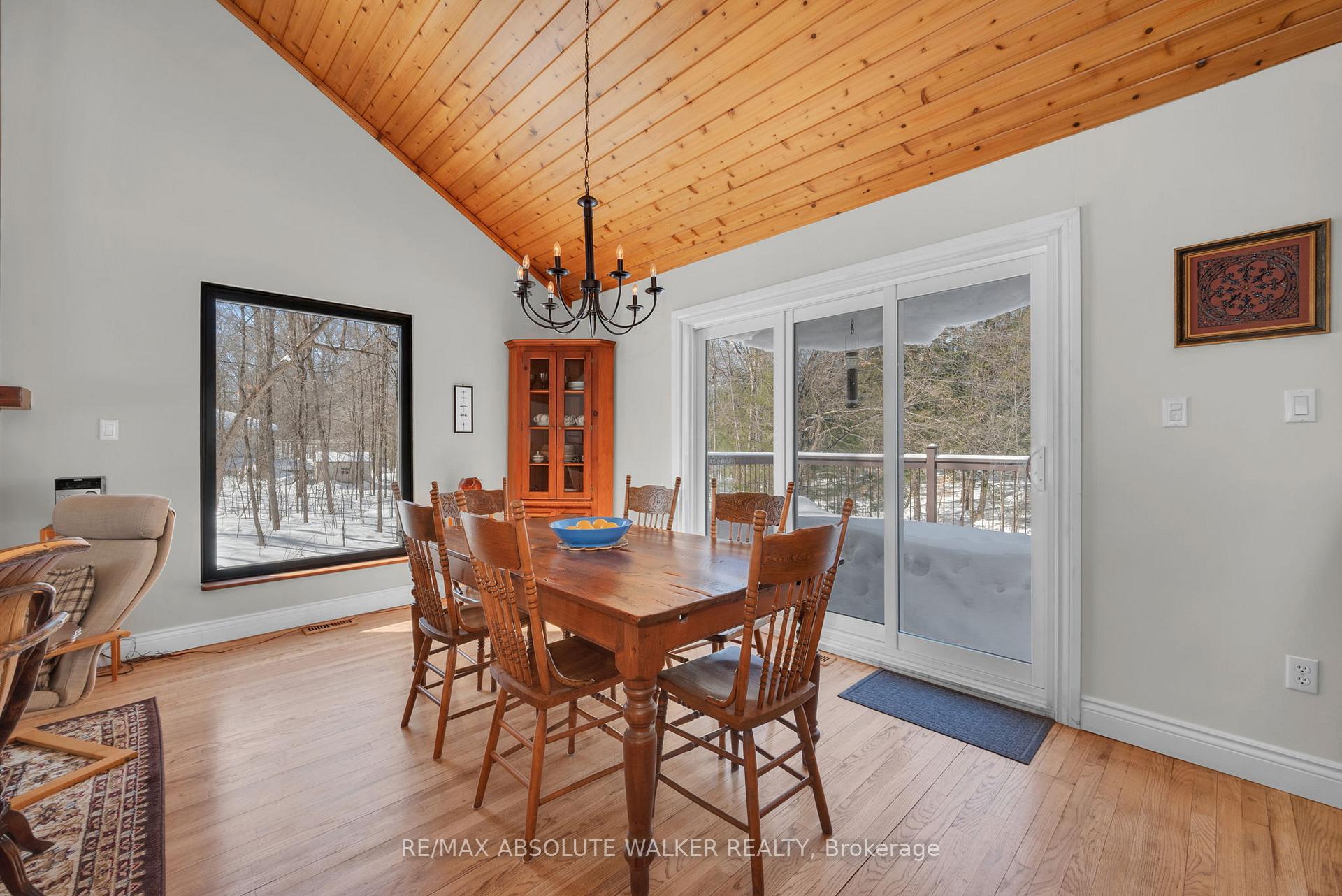 Photo 12 of 104 Hardwood Drive, Ottawa, Fitzroy Ward (South East) — HOMEH