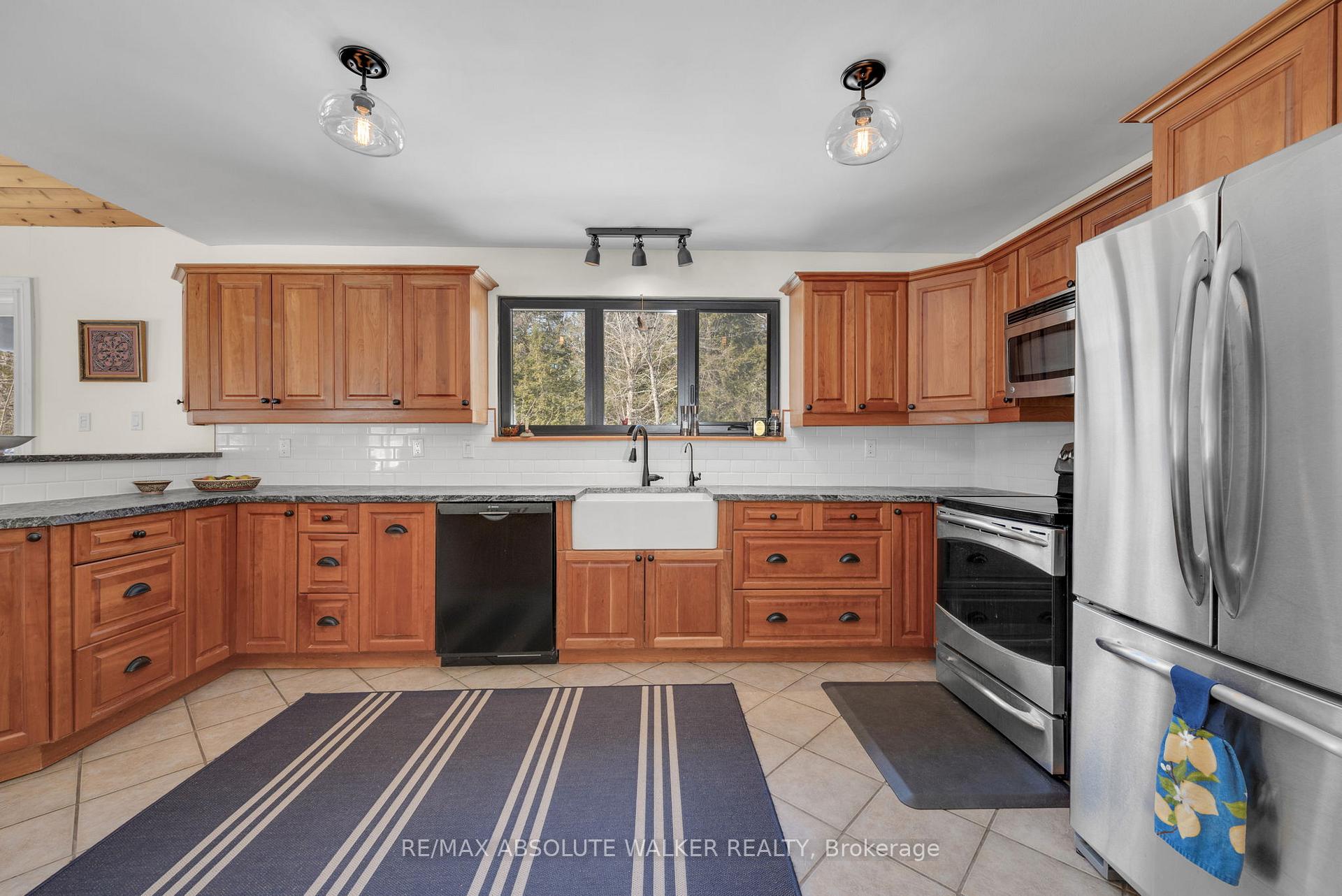 Photo 15 of 104 Hardwood Drive, Ottawa, Fitzroy Ward (South East) — HOMEH