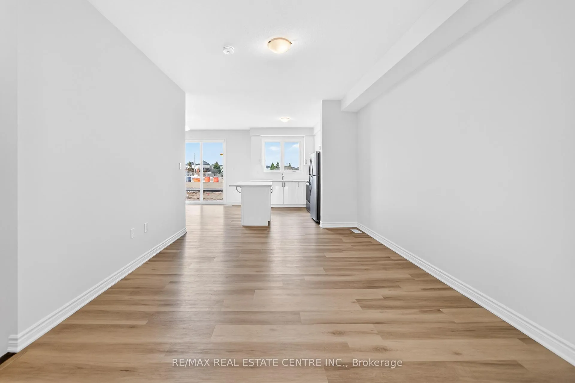 Photo 7 of 182 Stamson Street, Kitchener — HOMEH