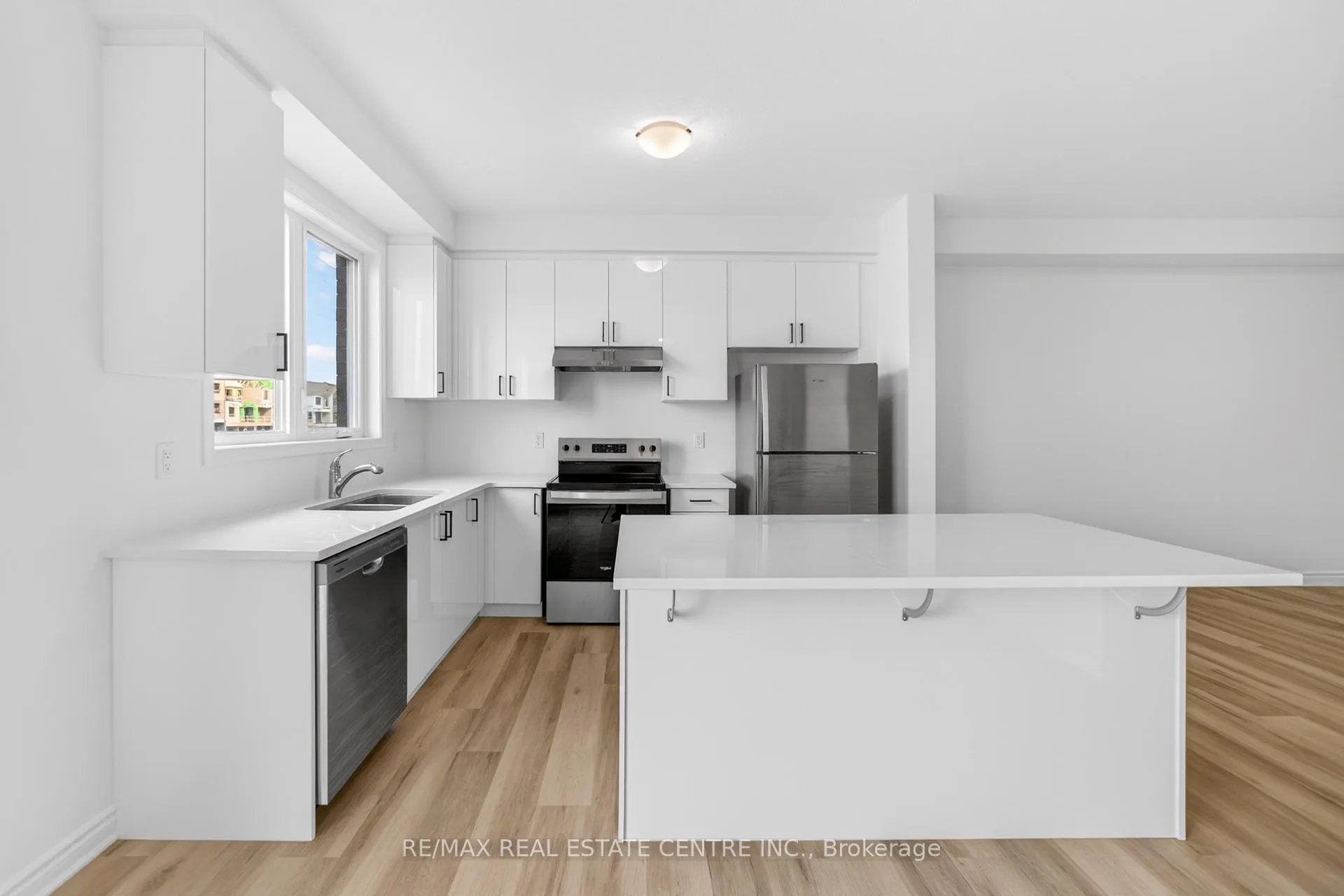 Photo 15 of 182 Stamson Street, Kitchener — HOMEH