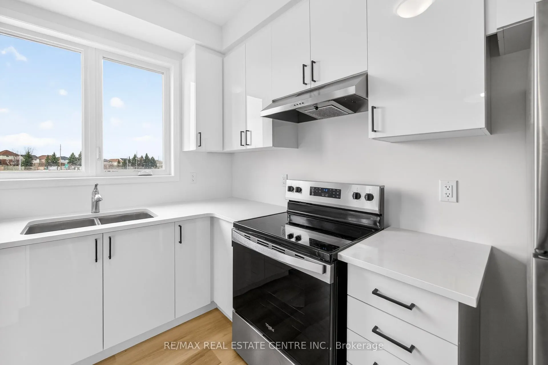 Photo 19 of 182 Stamson Street, Kitchener — HOMEH