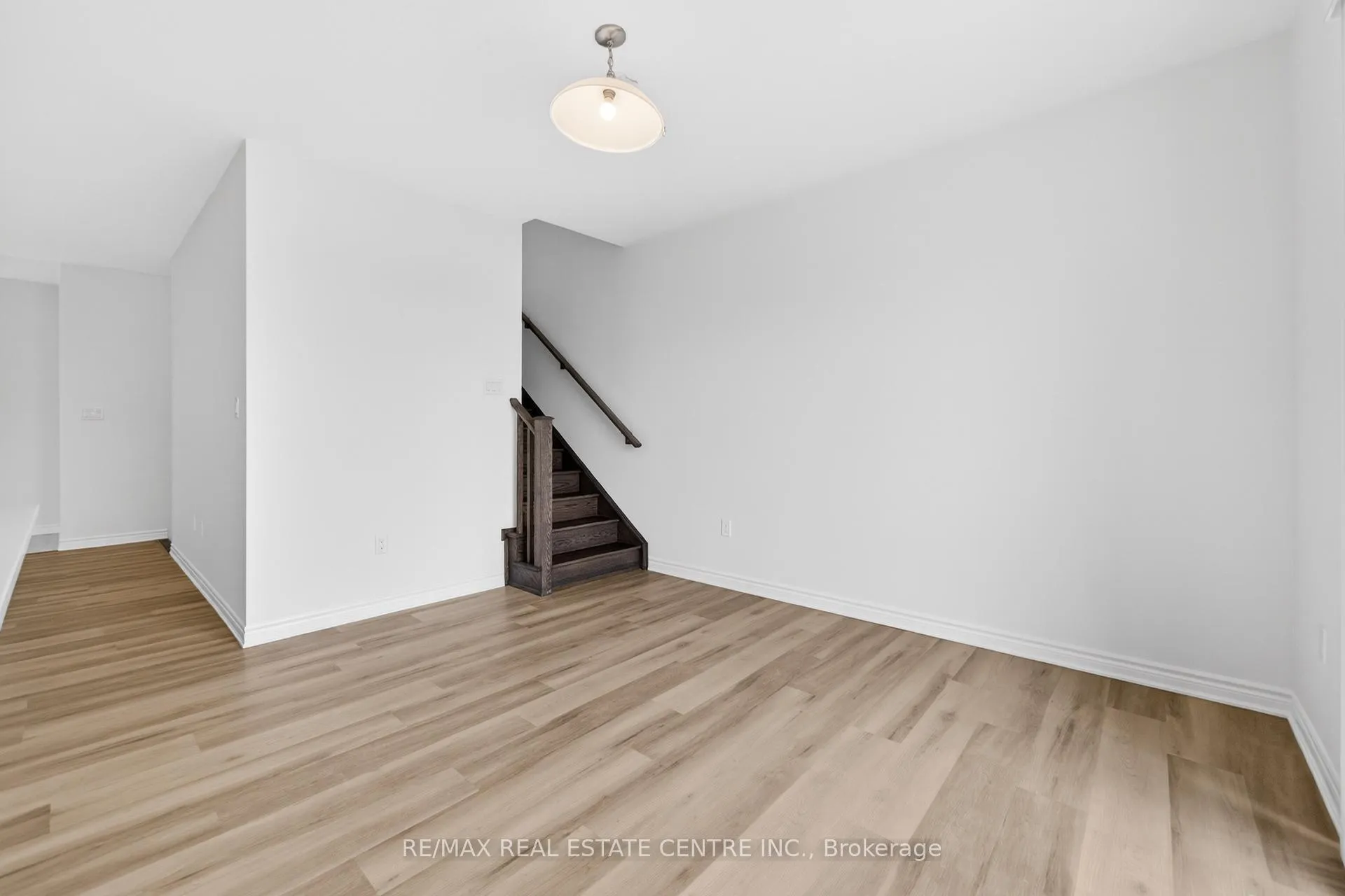 Photo 24 of 182 Stamson Street, Kitchener — HOMEH