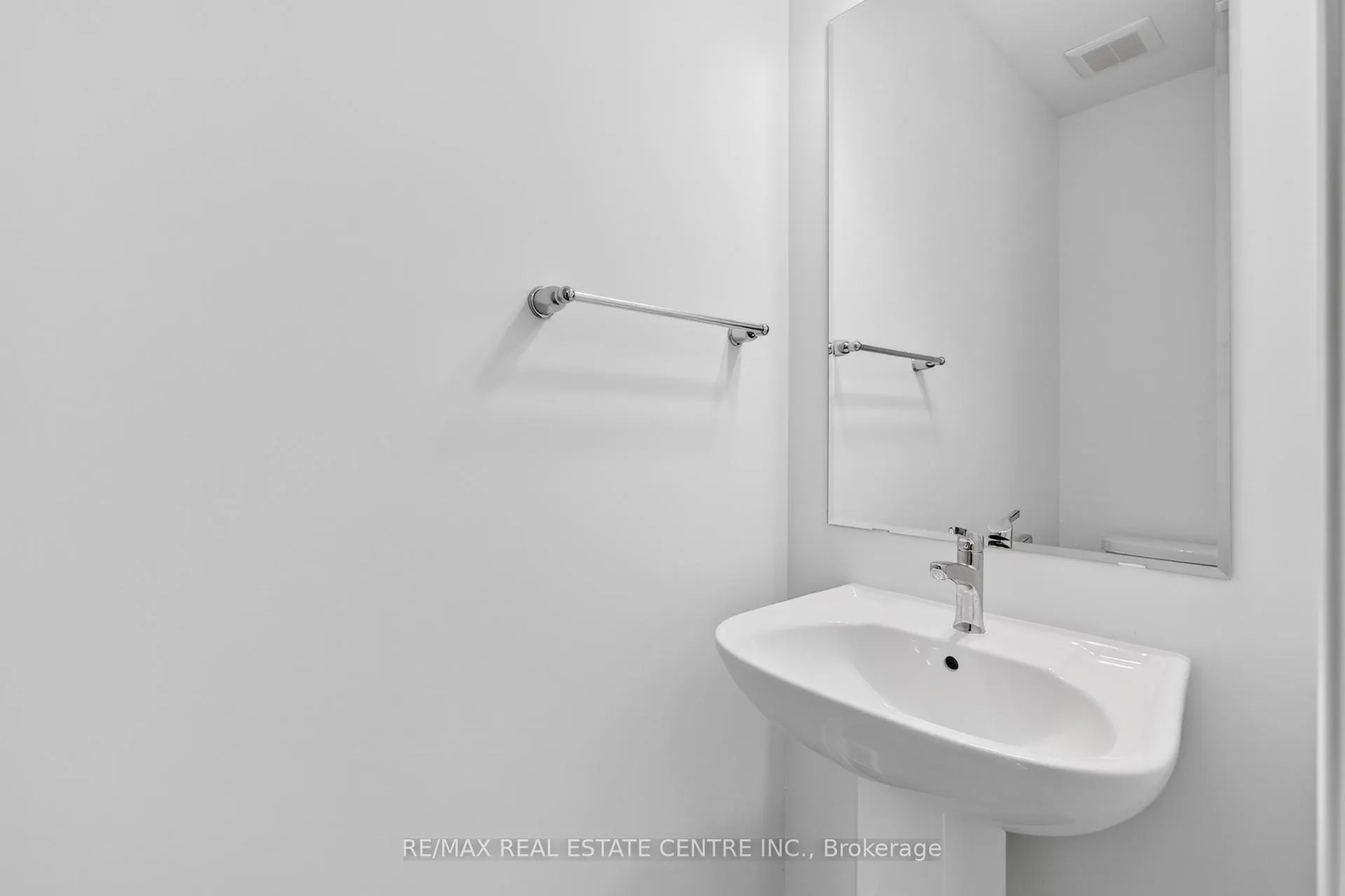 Photo 27 of 182 Stamson Street, Kitchener — HOMEH