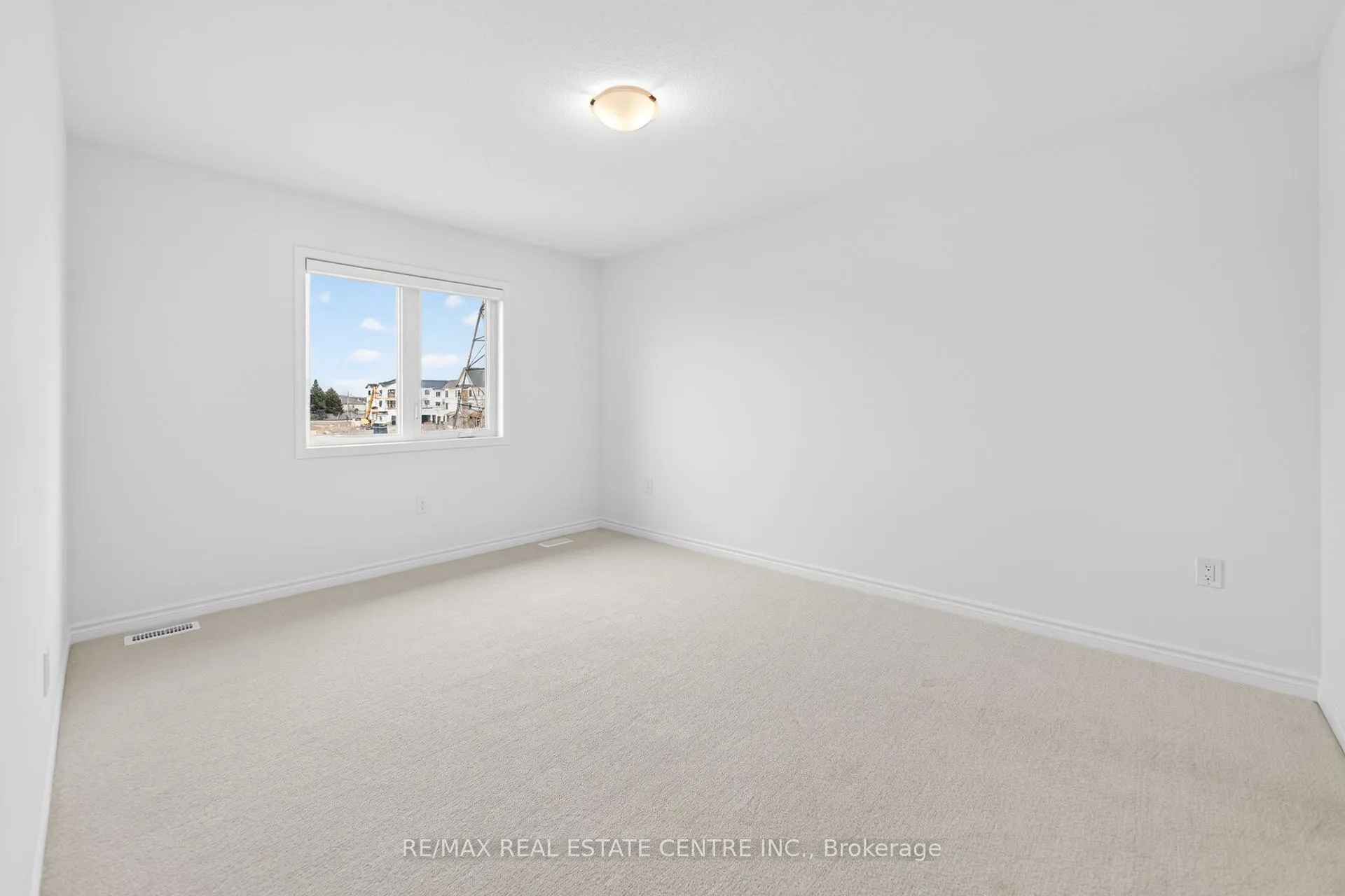 Photo 34 of 182 Stamson Street, Kitchener — HOMEH