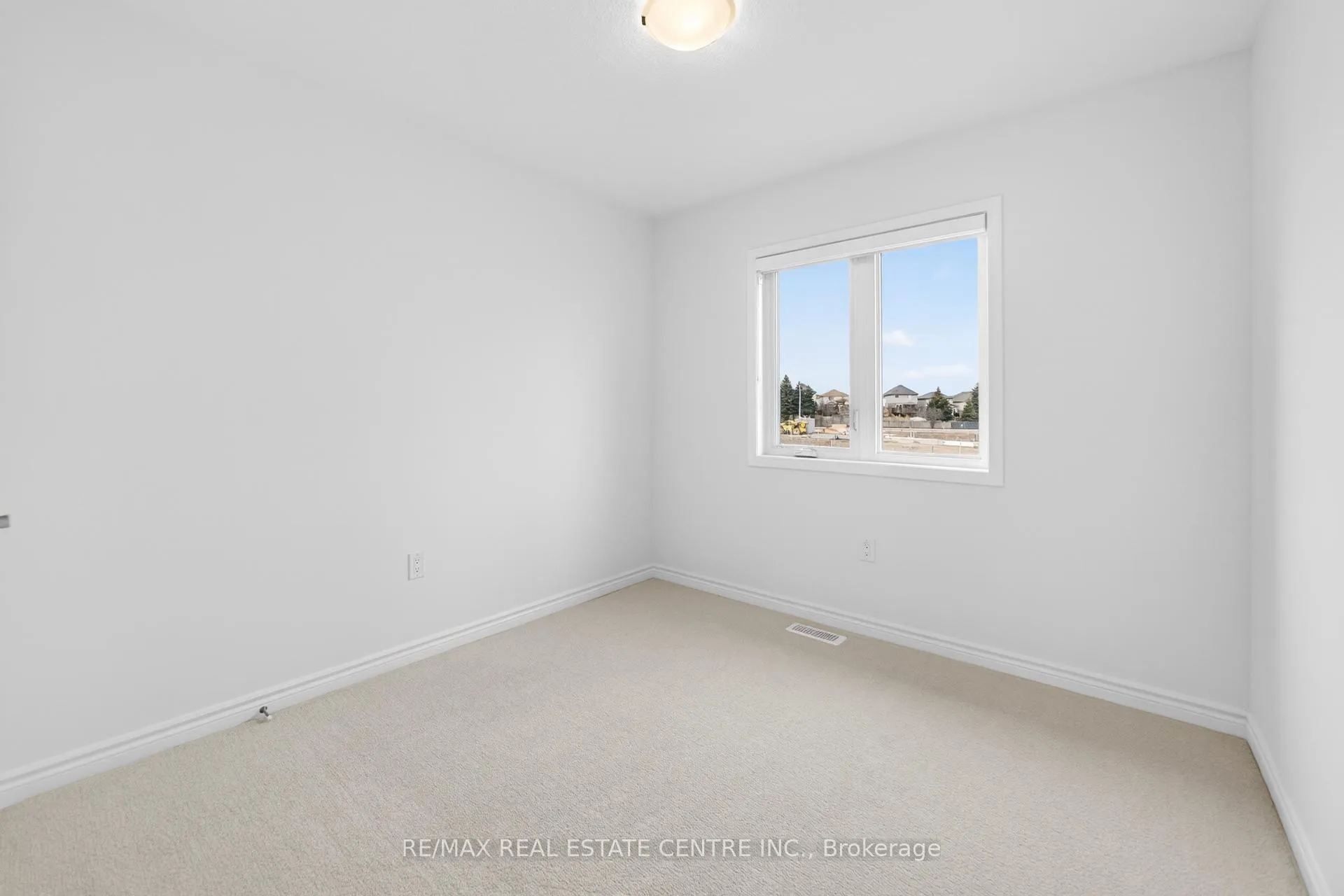 Photo 44 of 182 Stamson Street, Kitchener — HOMEH