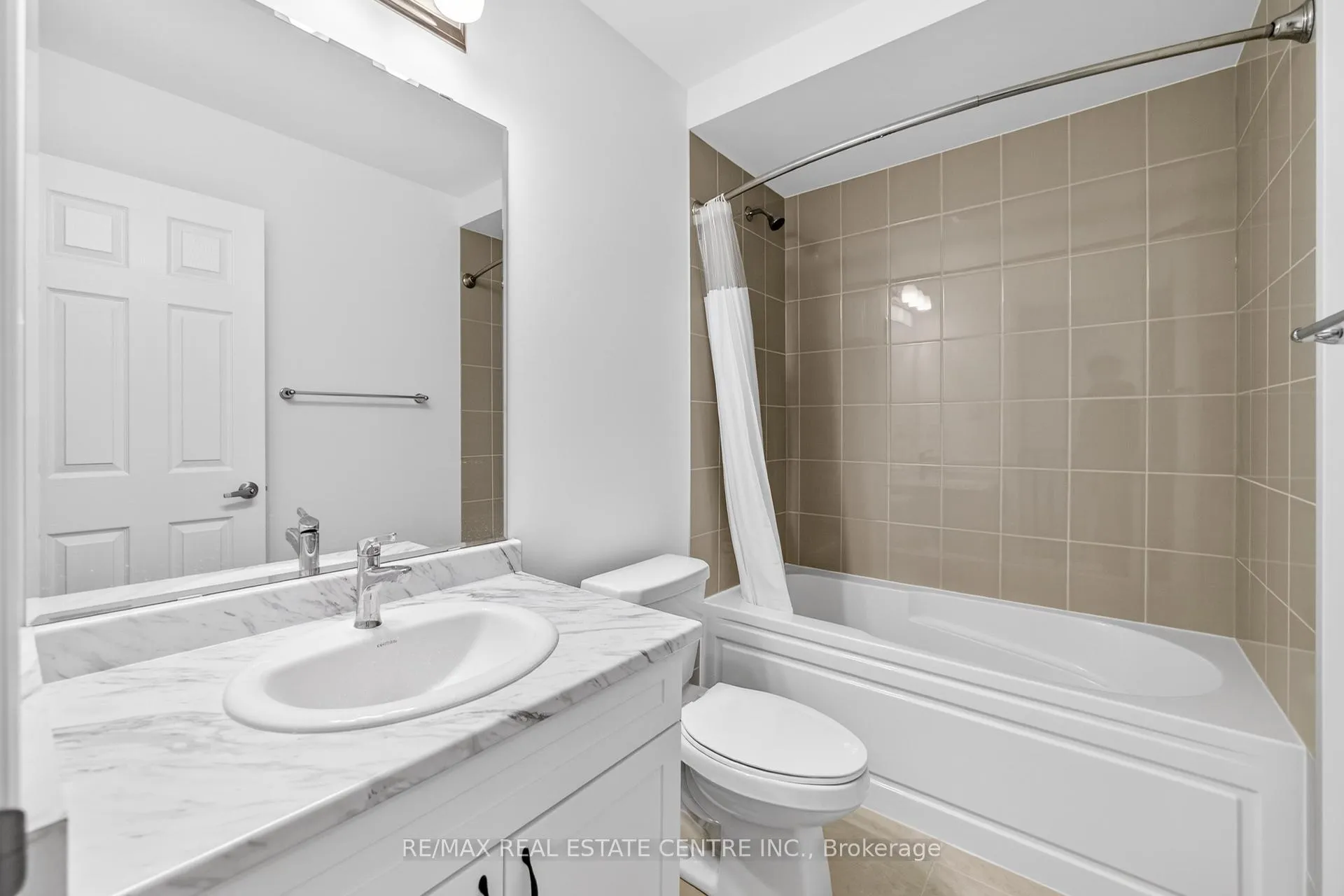 Photo 46 of 182 Stamson Street, Kitchener — HOMEH