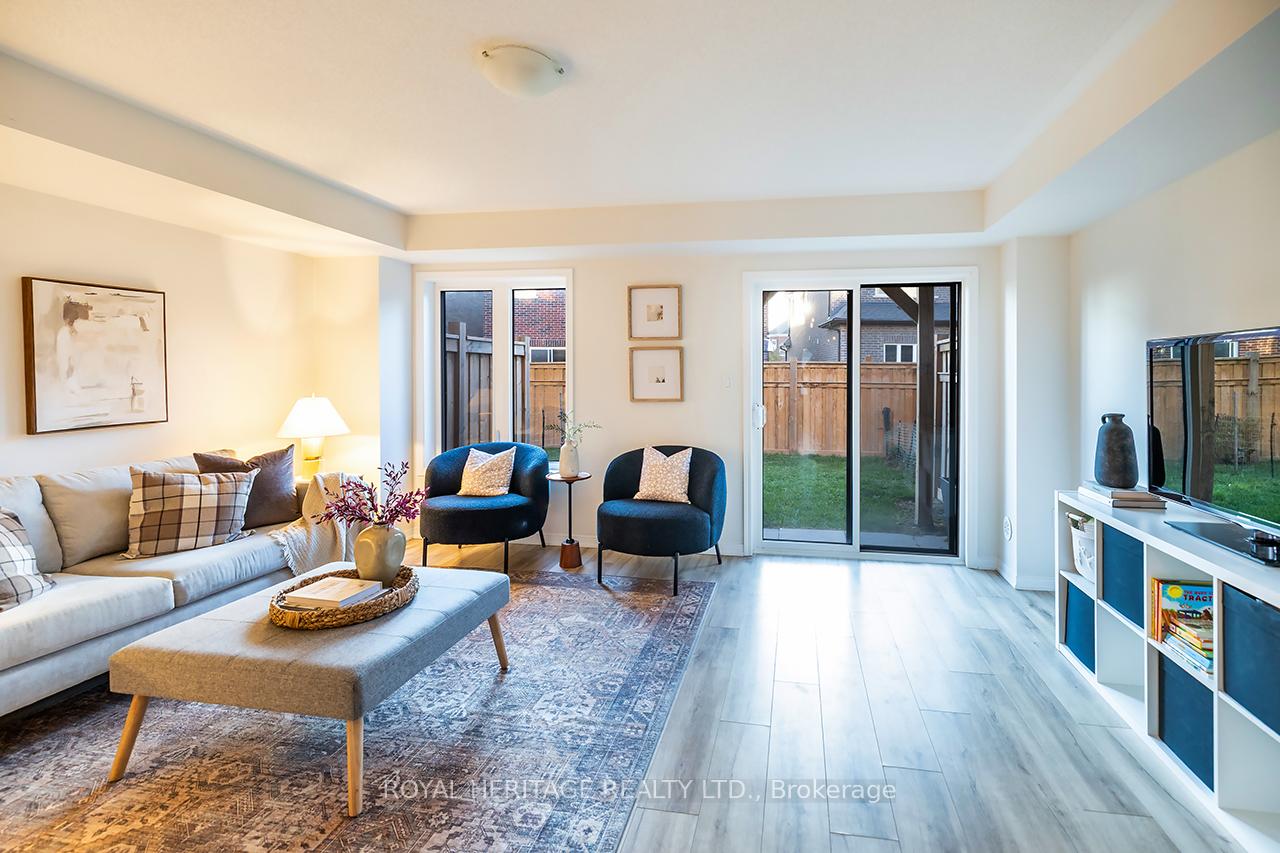 Photo 9 of 114 Jerome Way, Clarington, Bowmanville — HOMEH